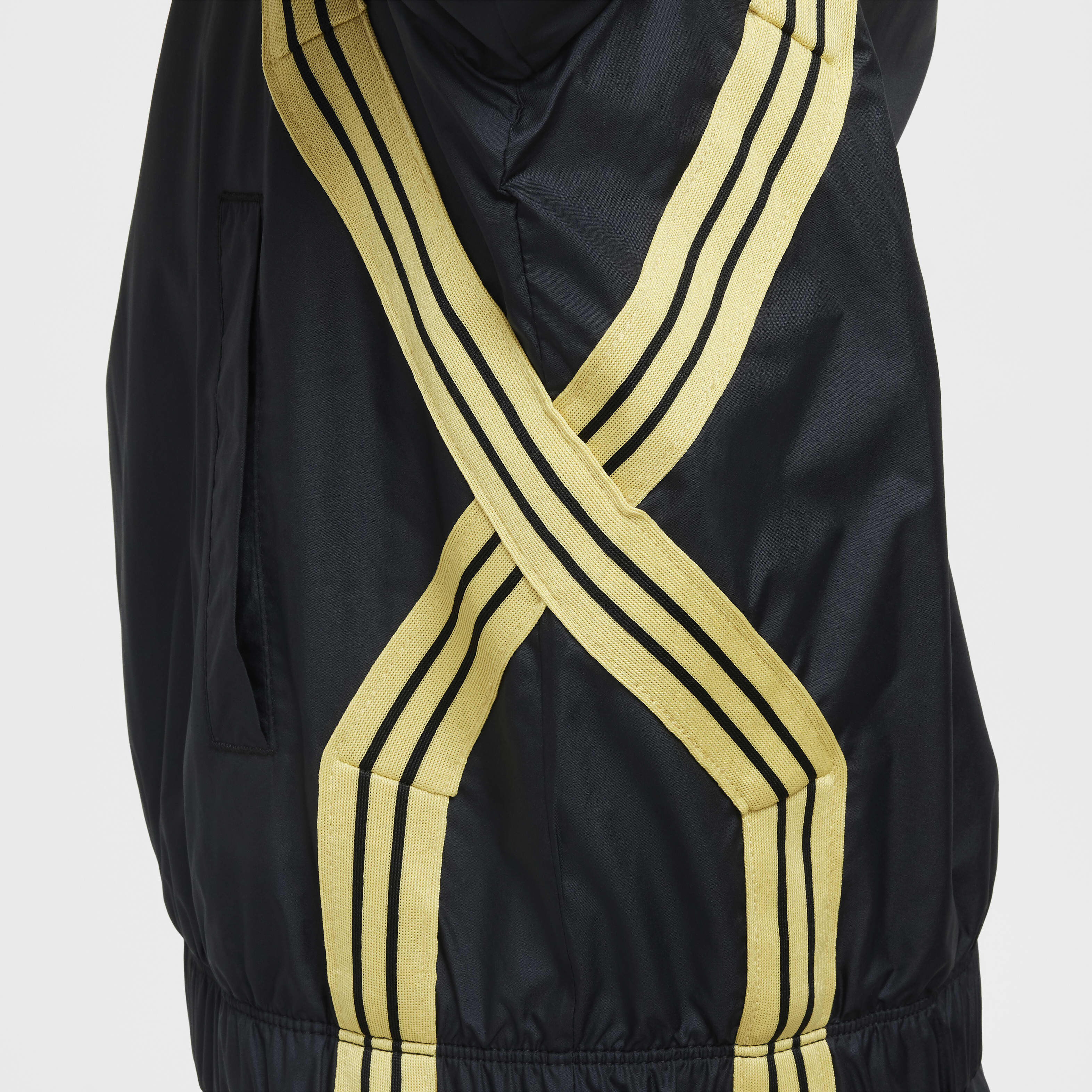 نايكي كروس اوفر image number 4