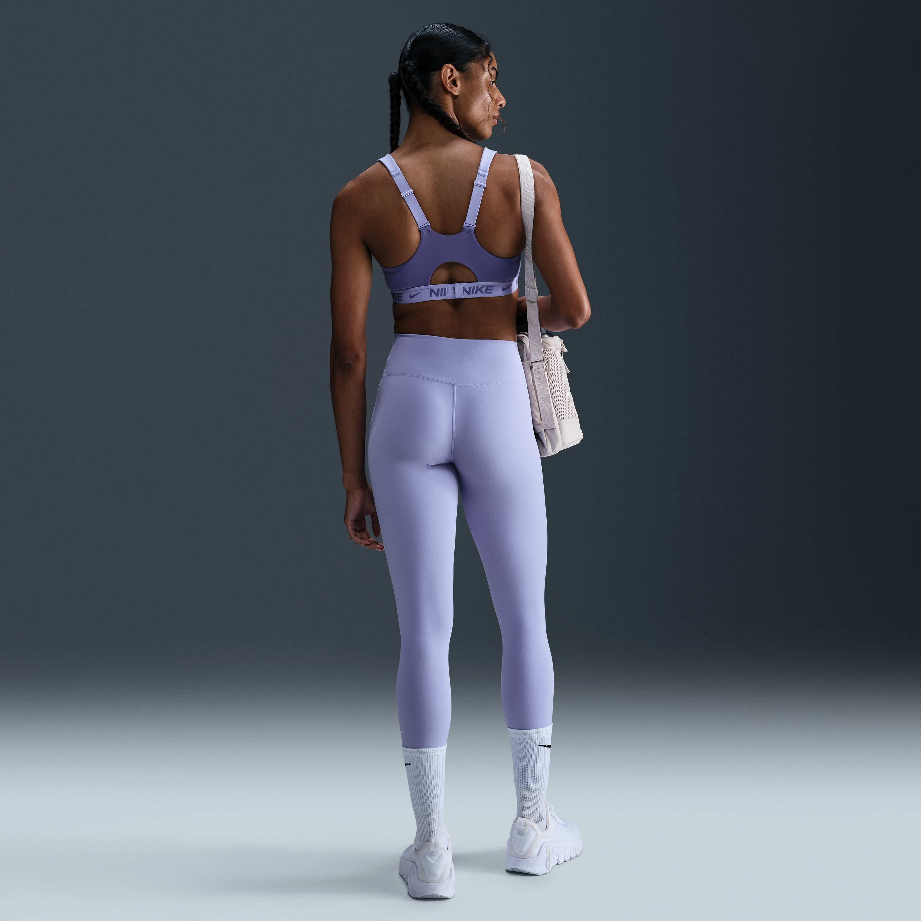 Nike Indy High-Support image number 4