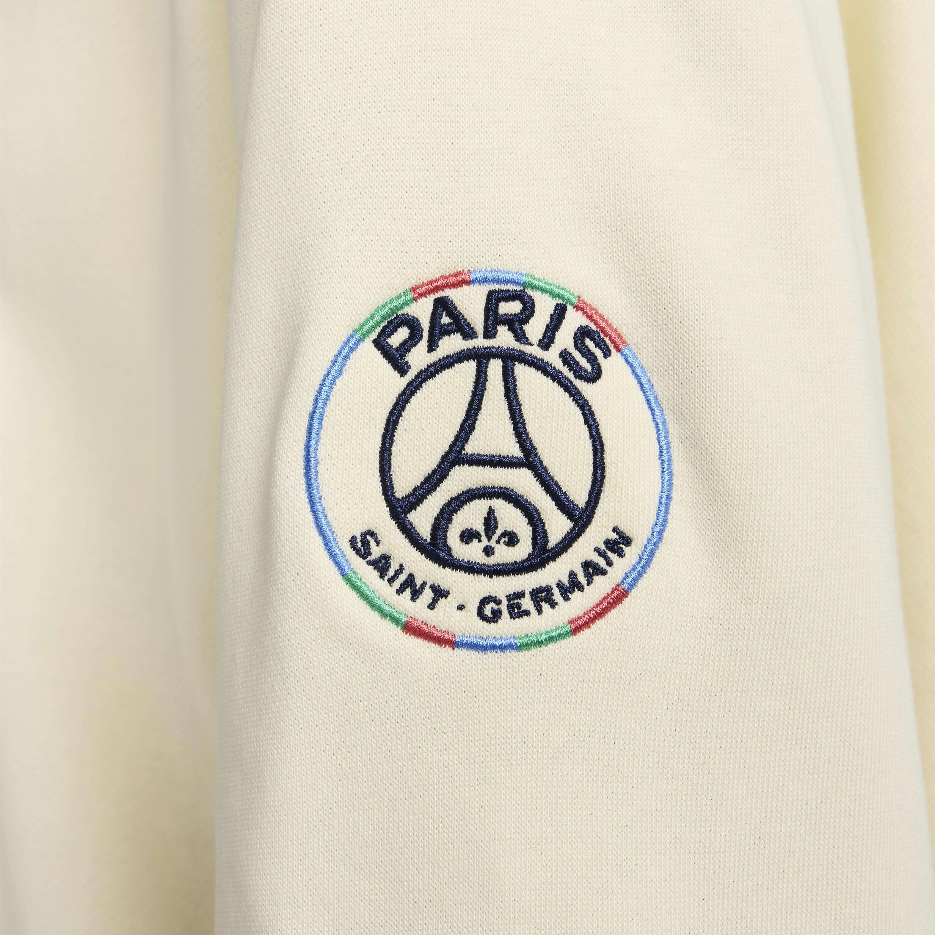 Paris Saint-Germain Phoenix Fleece image number 3