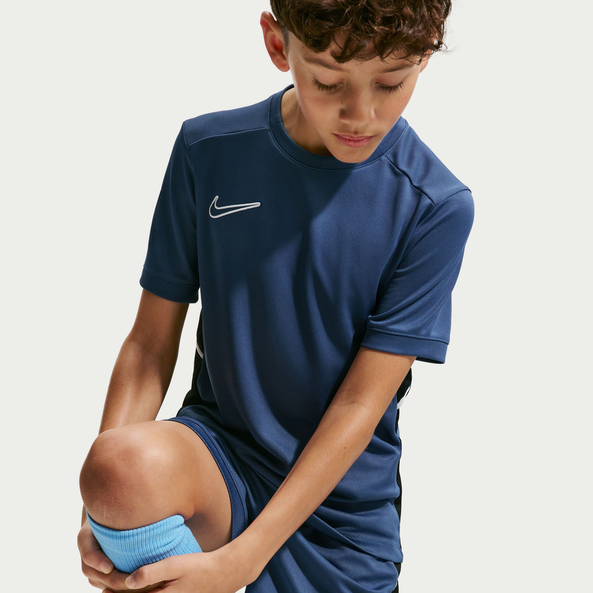 نايكي أكاديمي image number 5