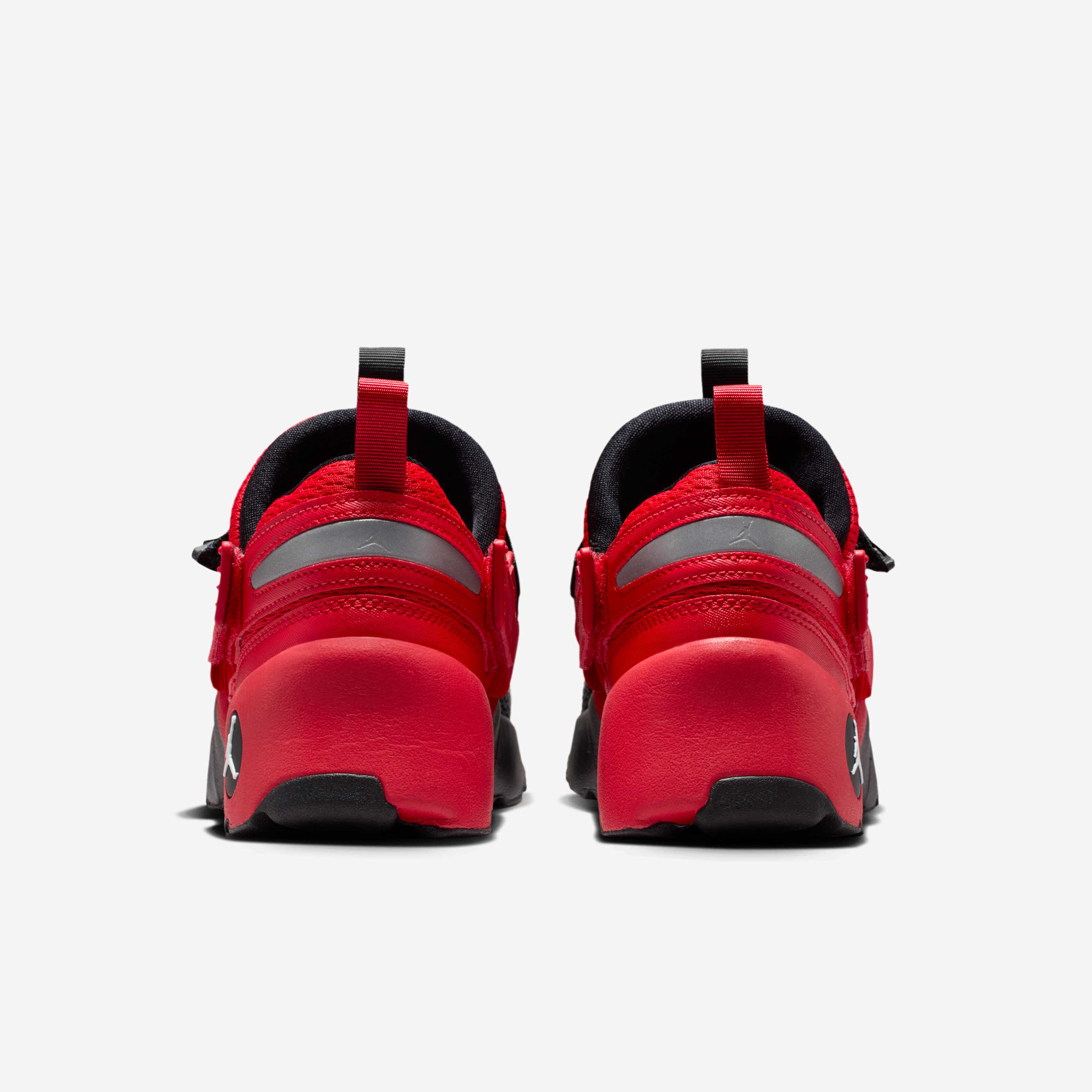 Jordan Trunner LX image number 5