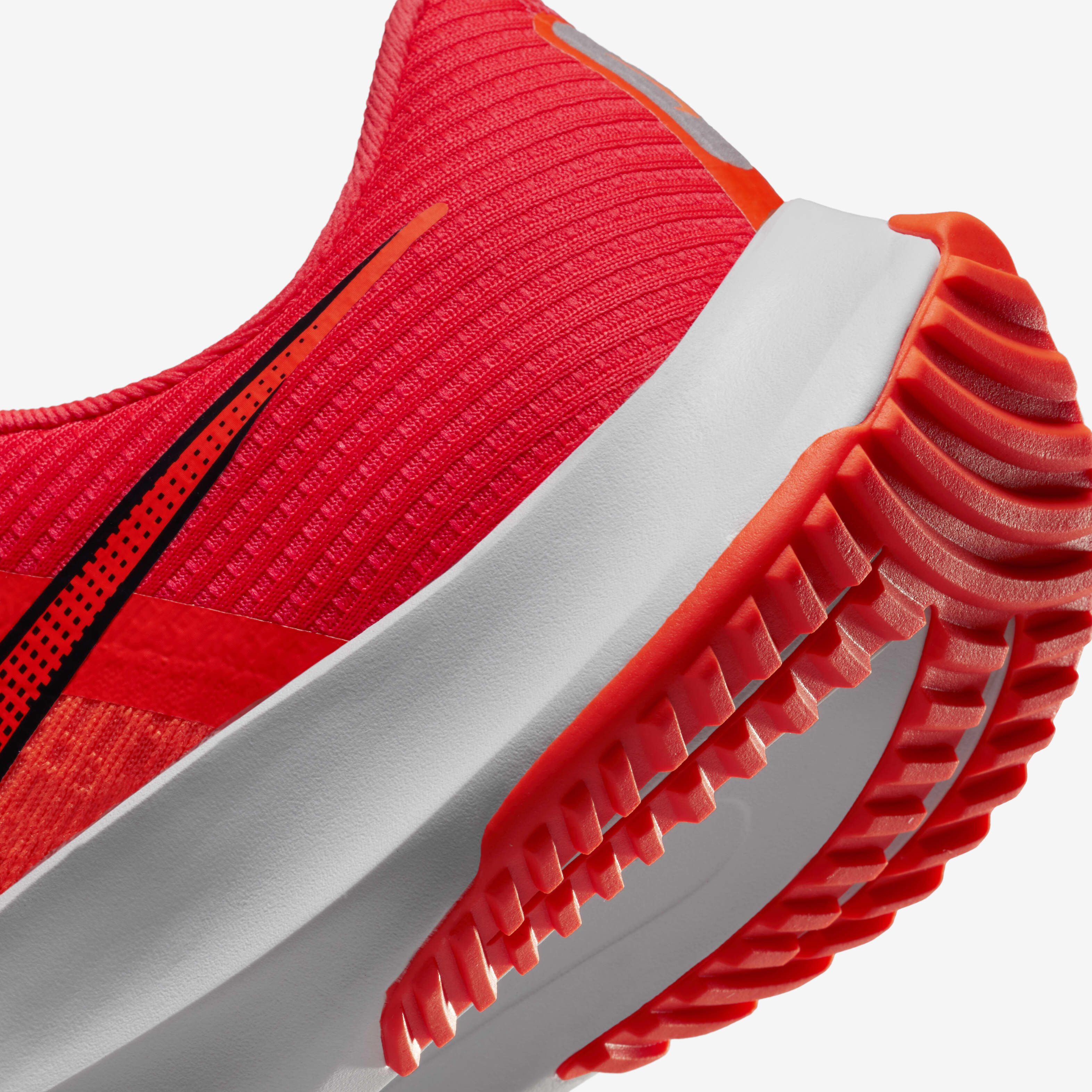 حذاء اير زوم رايفال فلاي 3 image number 7