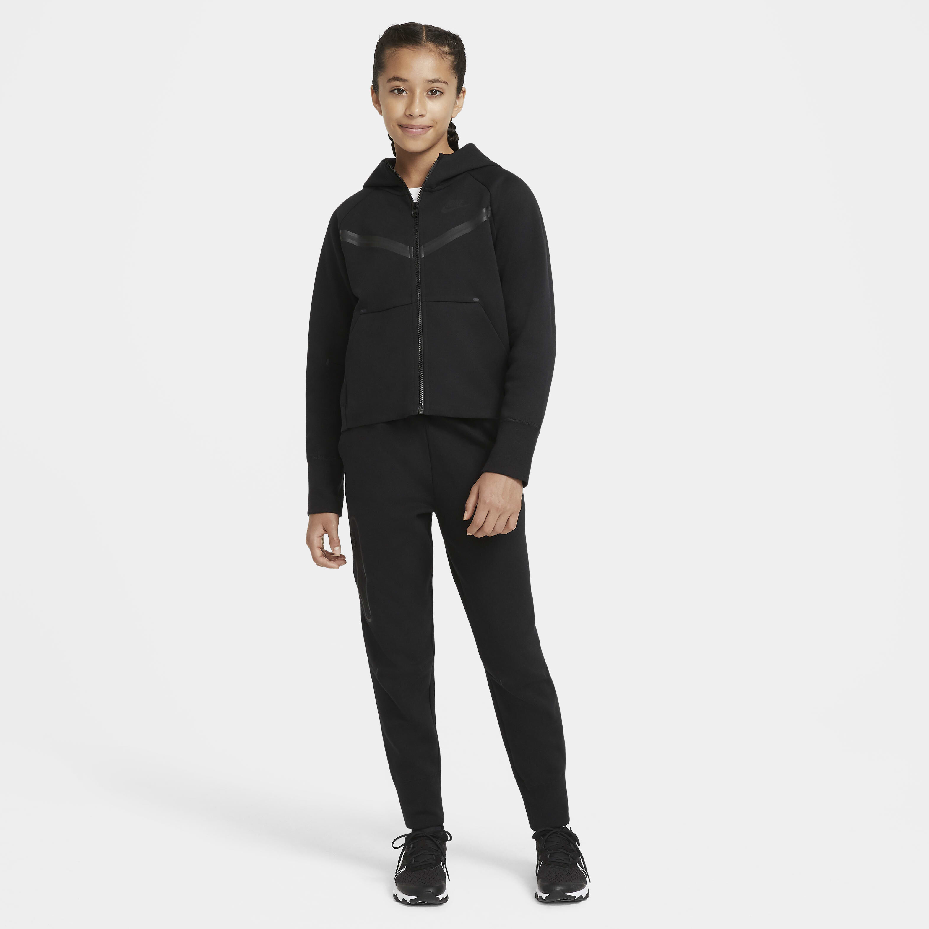 Nike Sportswear Tech Fleece image number 6