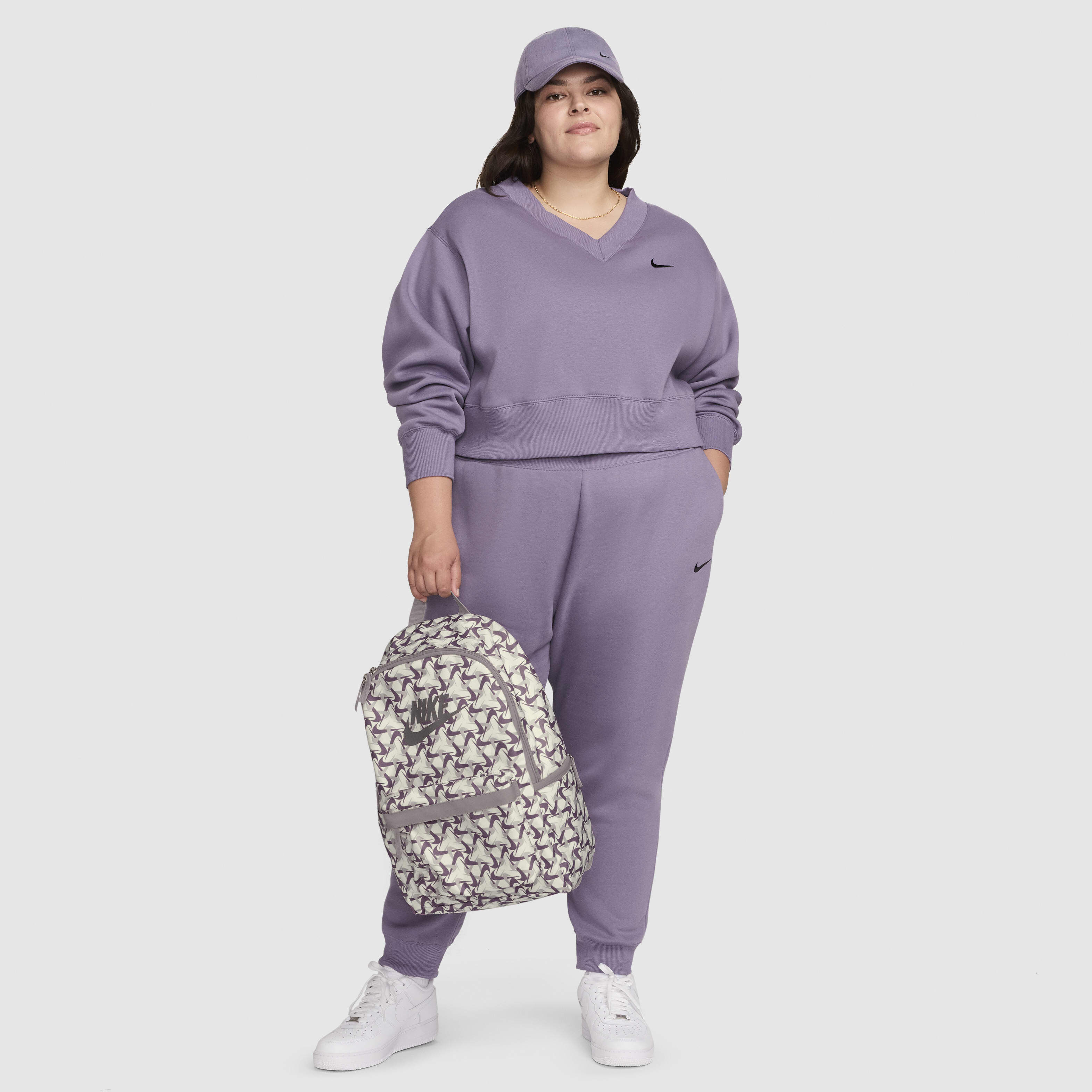 Nike Heritage image number 8