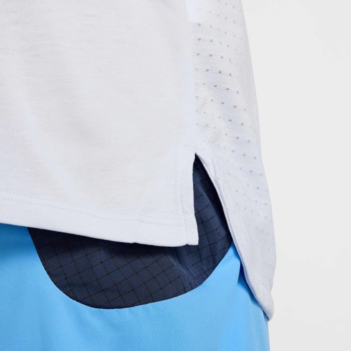 نايكي سولار تشيس image number 4 نايكي سولار تشيس image number 4