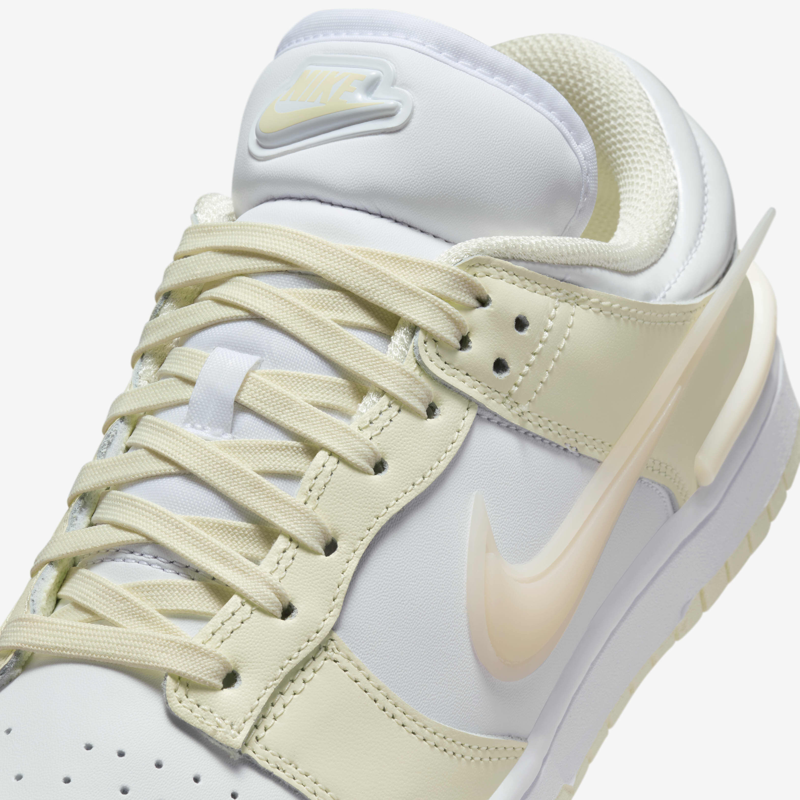 نايكي دانك لو تويست image number 6