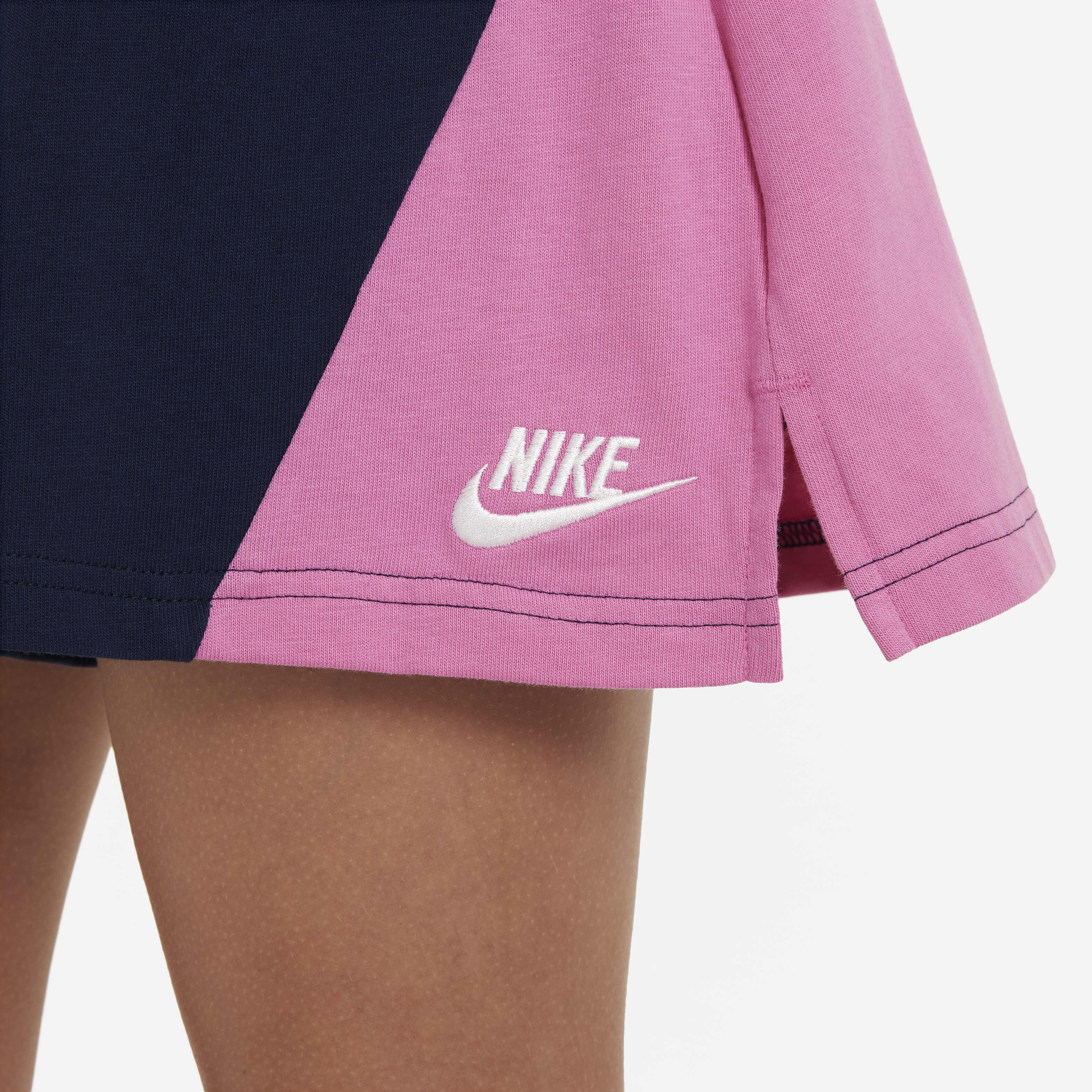 Nike Sportswear image number 4