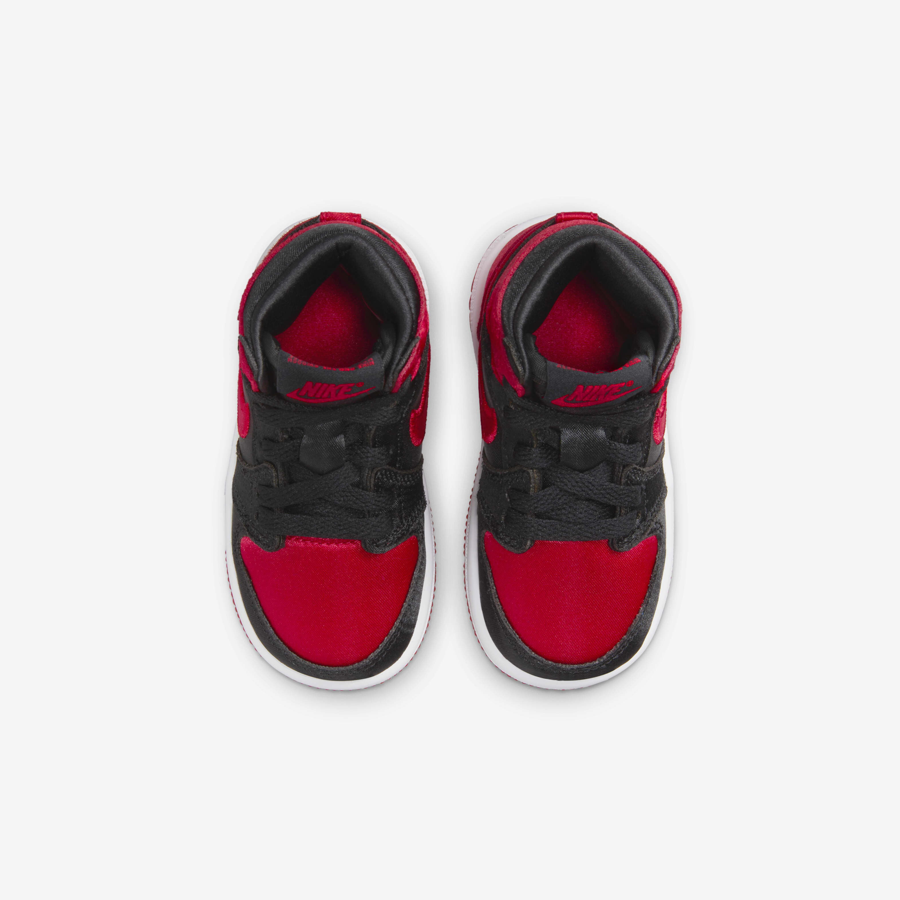 Jordan 1 Retro High OG image number 3