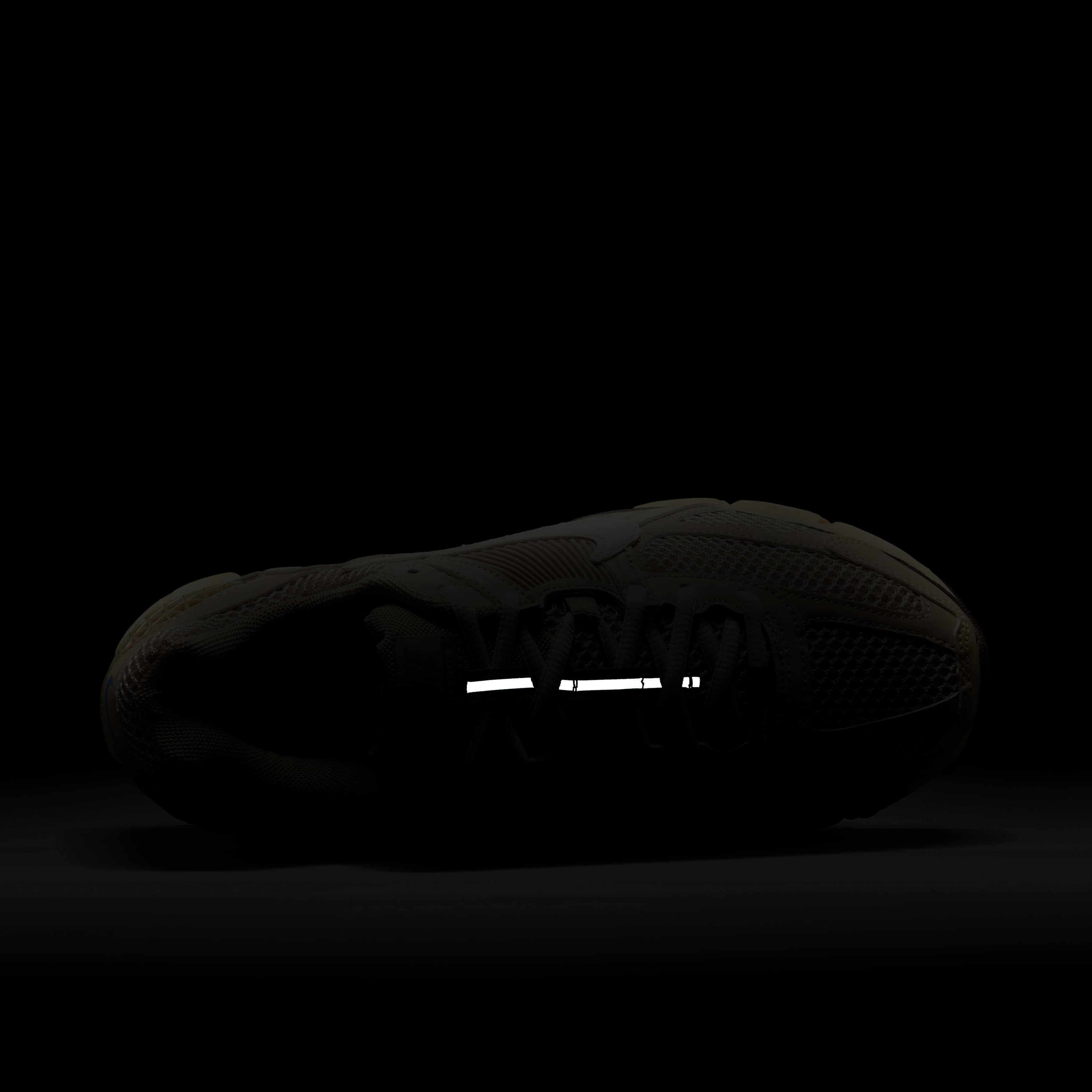 Nike Zoom Vomero 5 image number 9