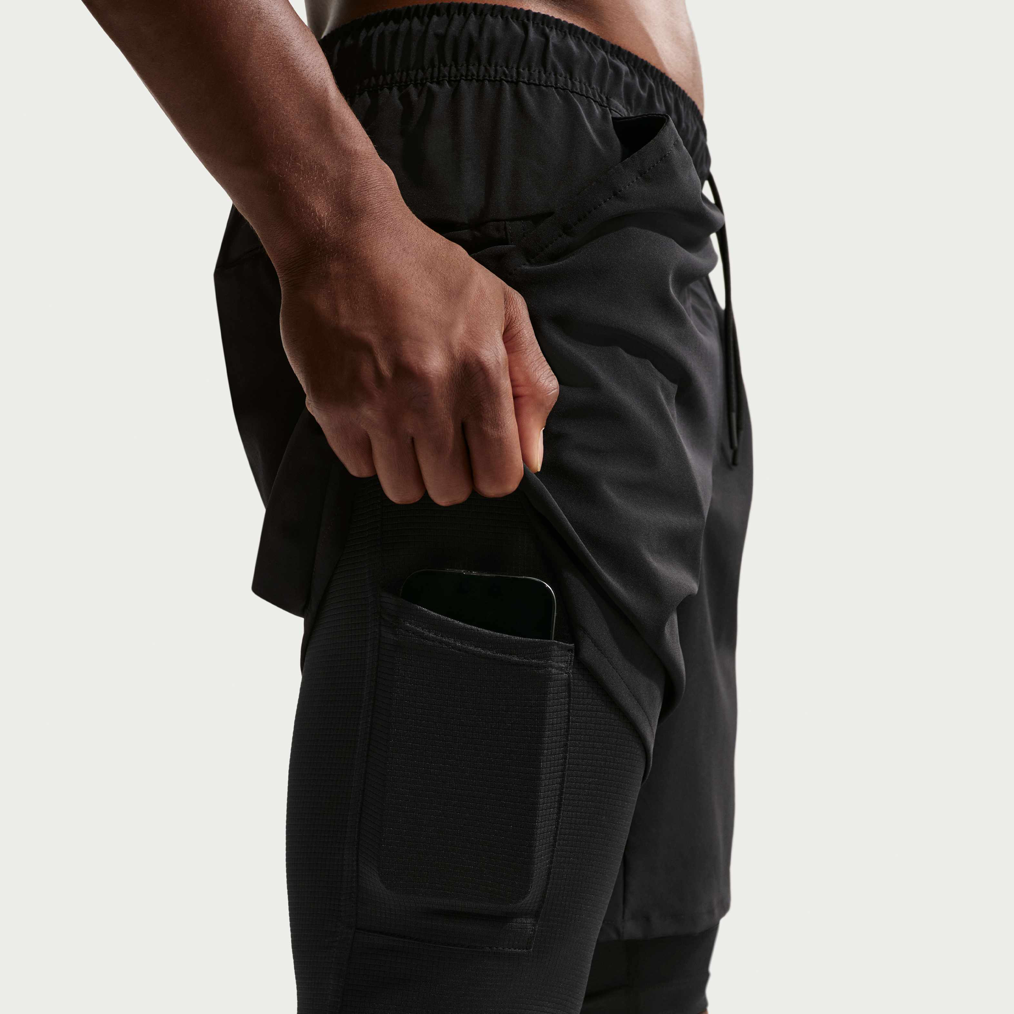 Zoom image