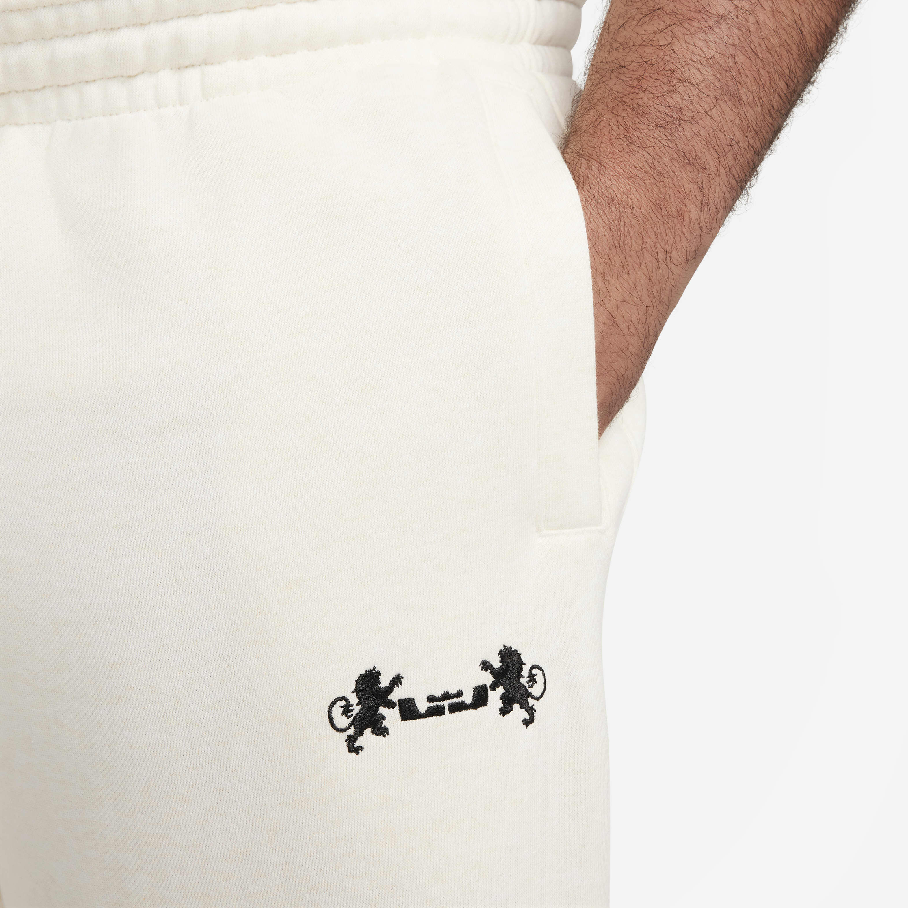 ليبرون image number 11