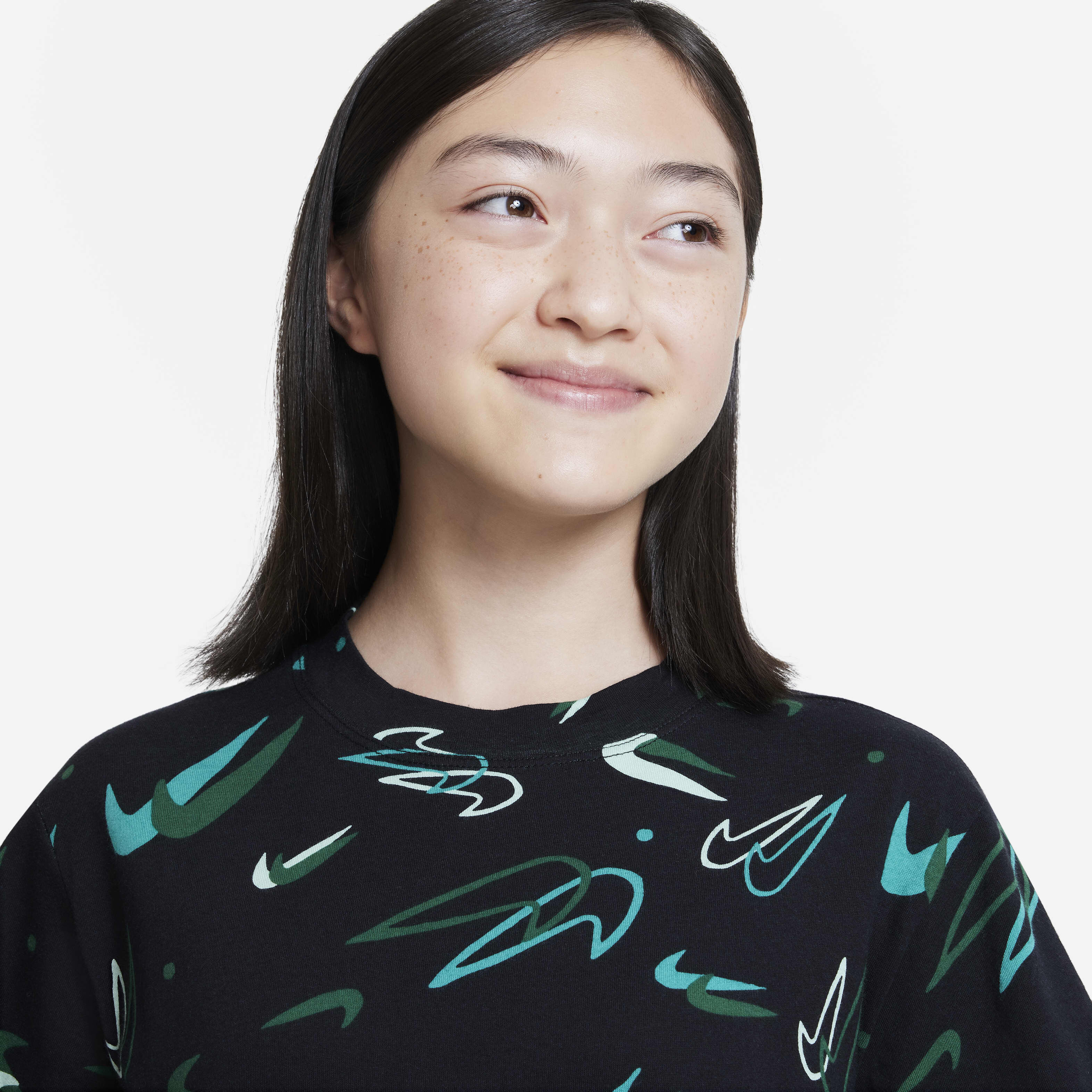 Nike Sportswear image number 2