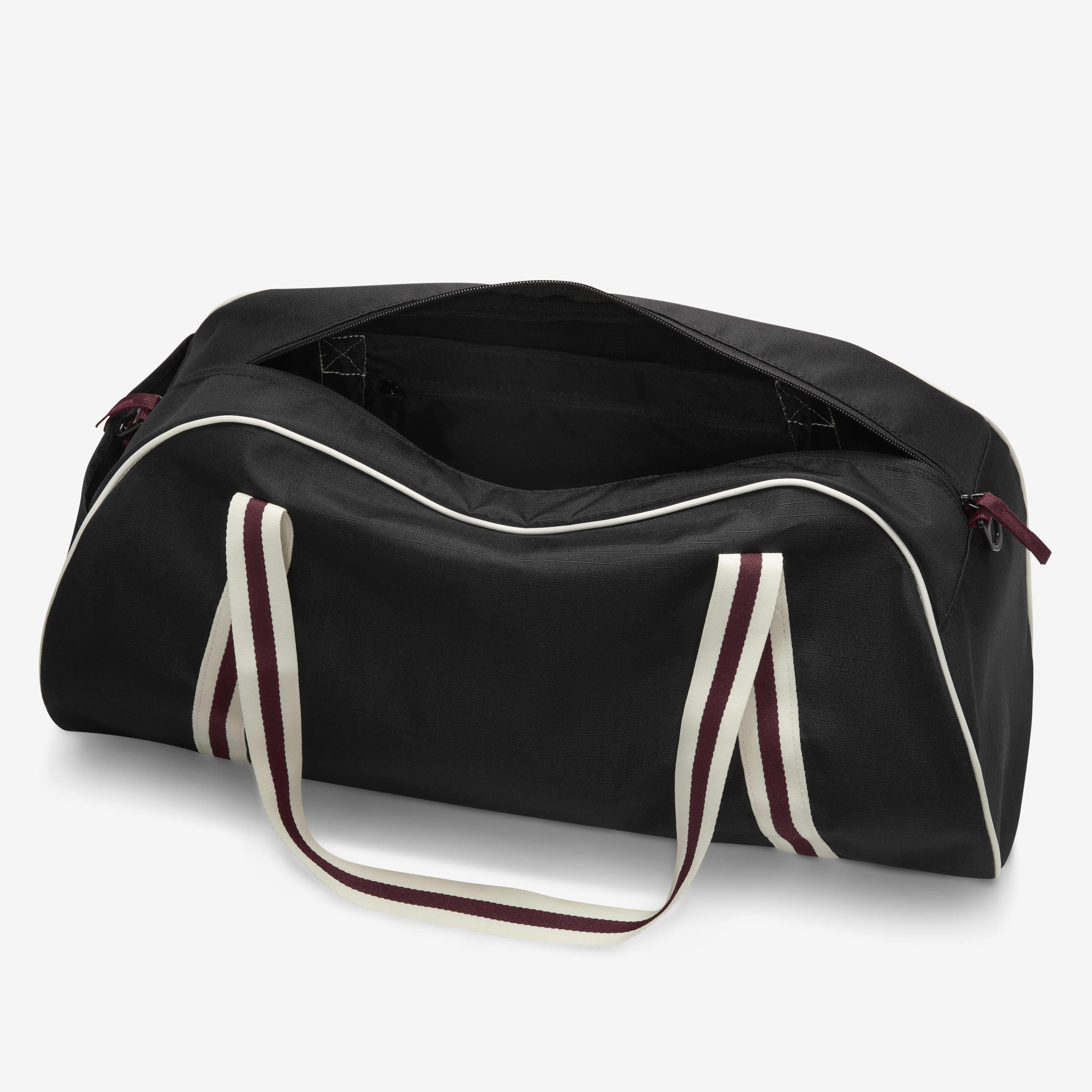 نايكي جيم كلوب image number 5