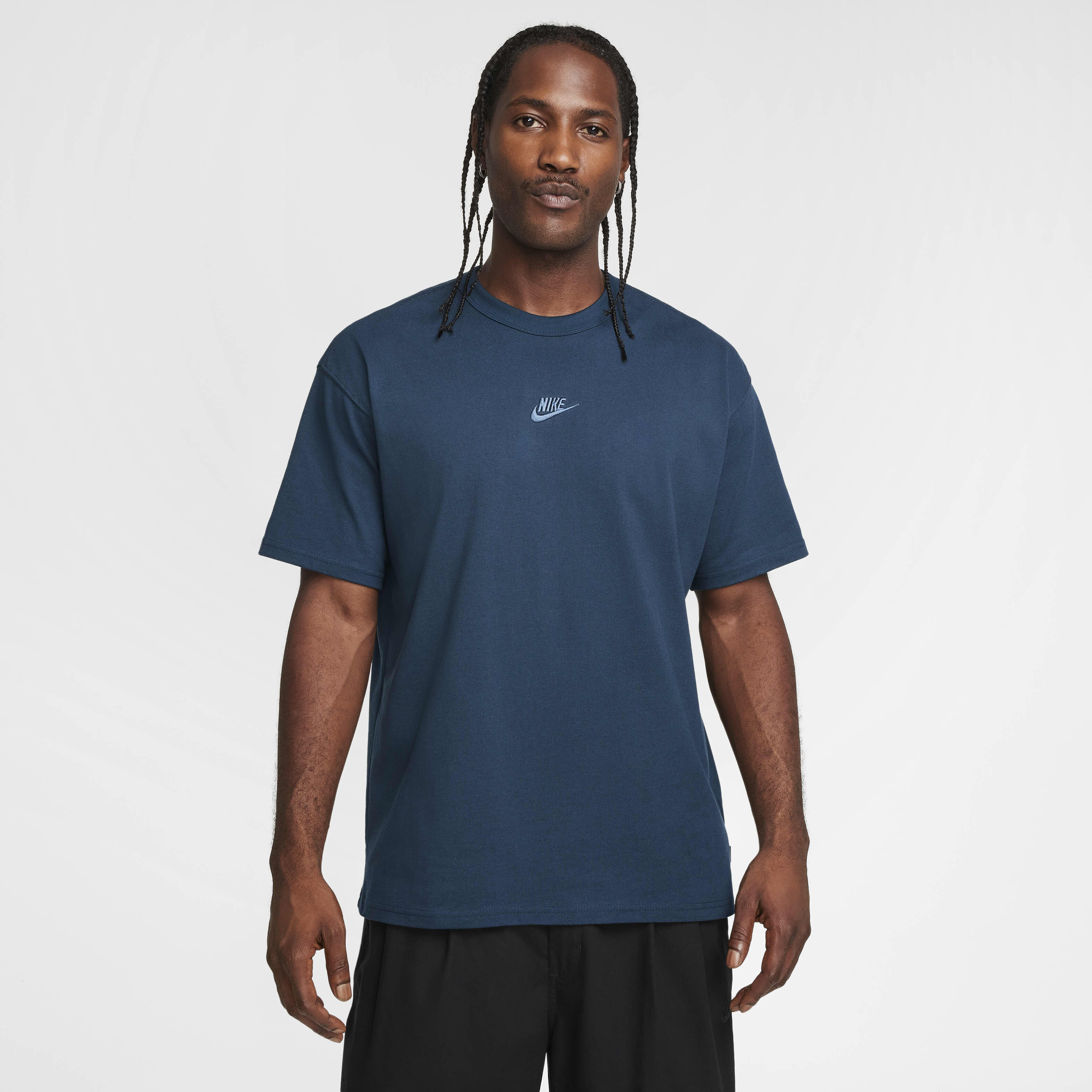 Nike Sportswear Premium Essentials image number 0