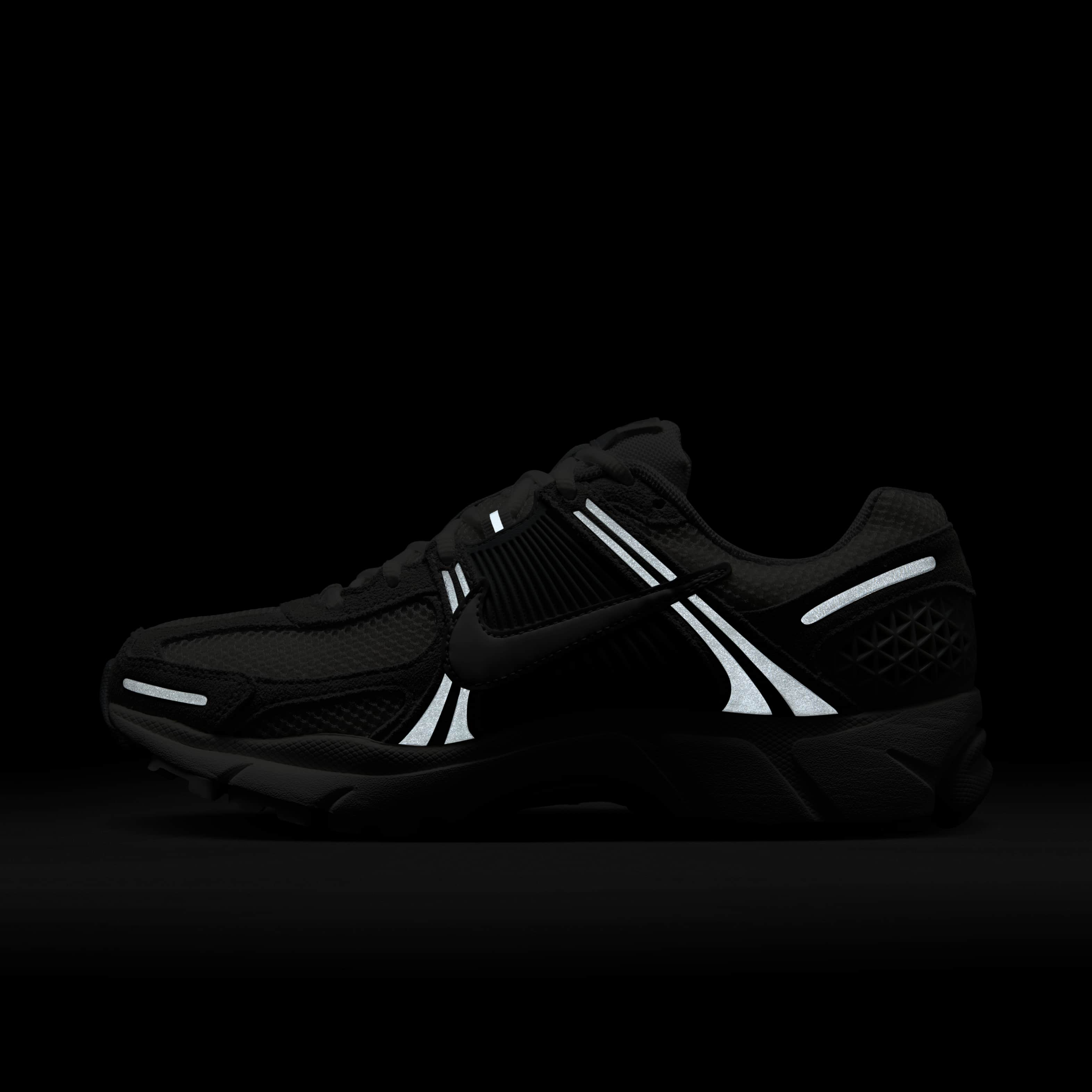 Nike Zoom Vomero 5 image number 11