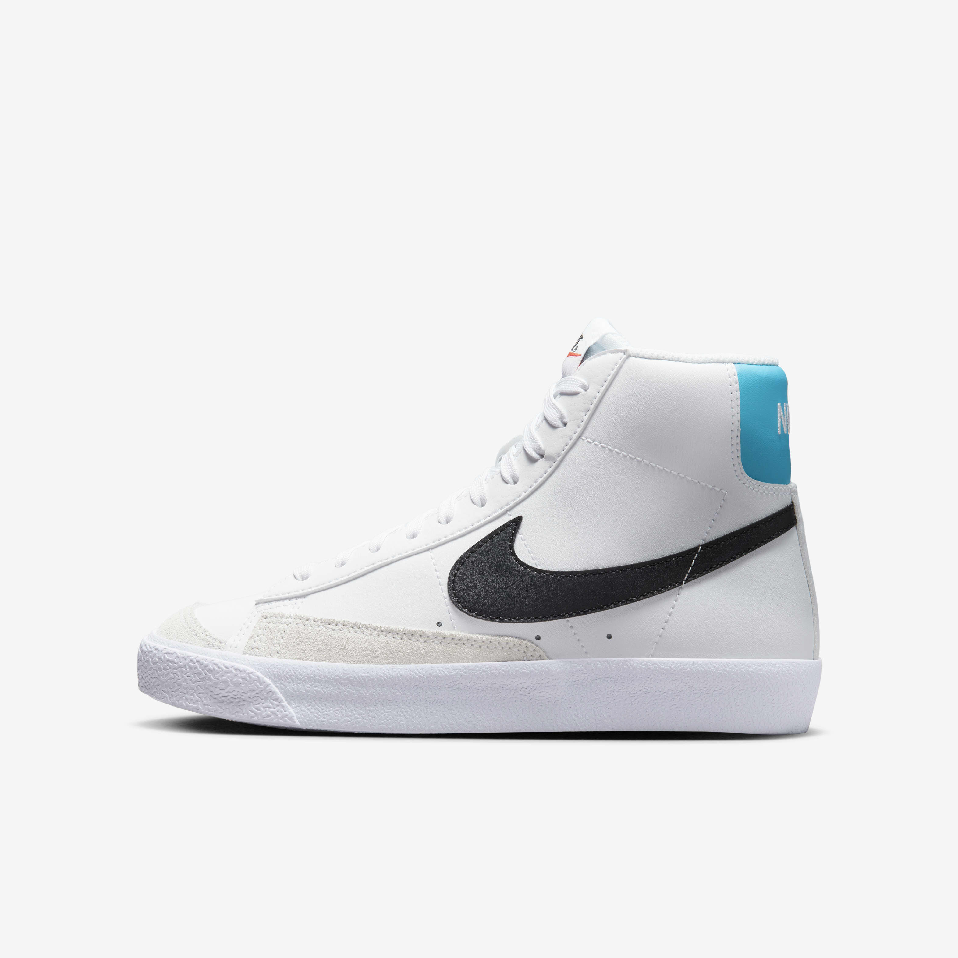 Nike Blazer Mid '77 image number 0