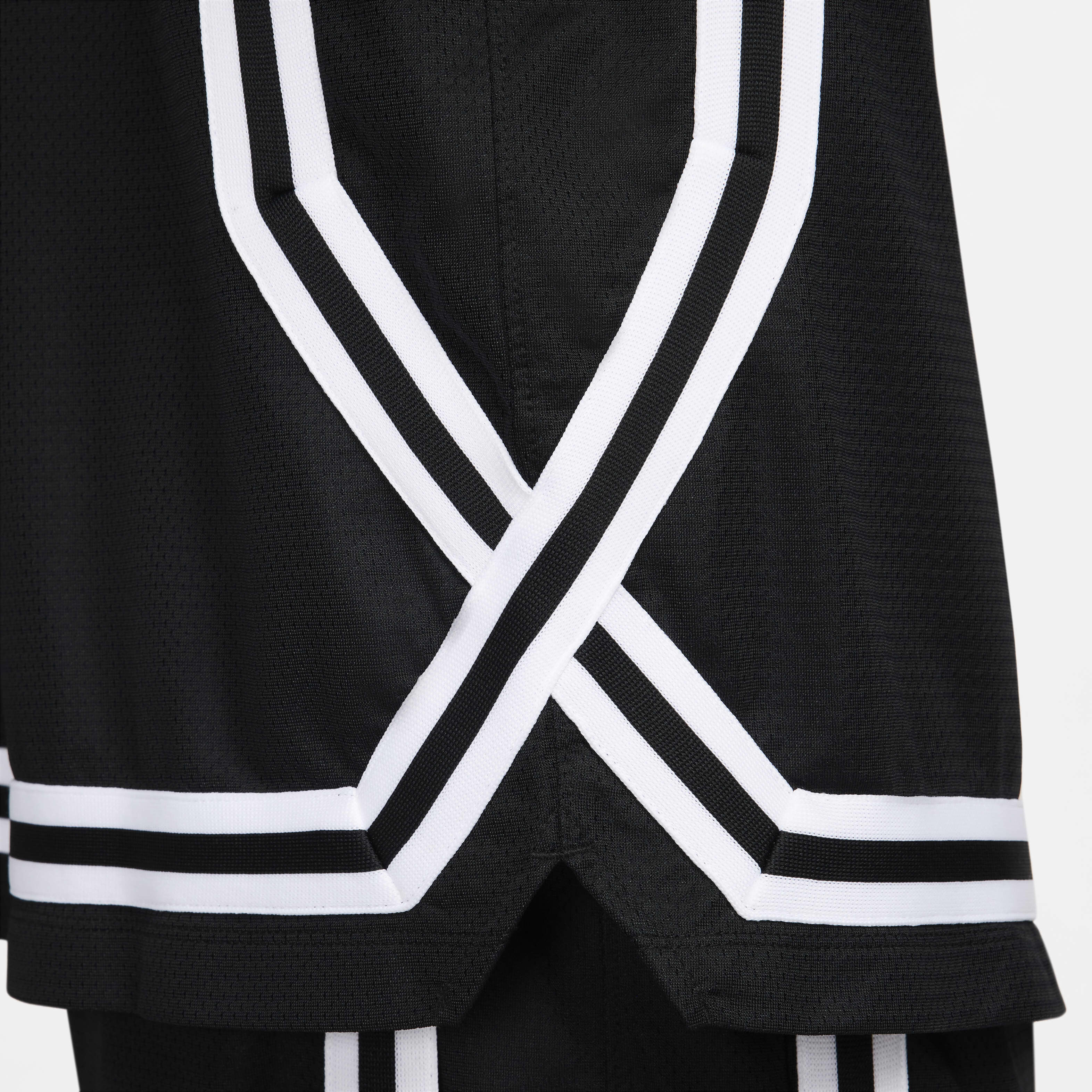 Nike DNA Crossover image number 4