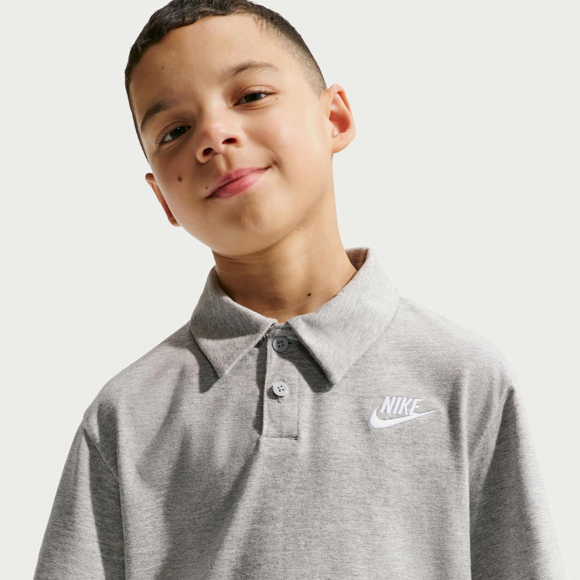 Nike Sportswear Club image number 2