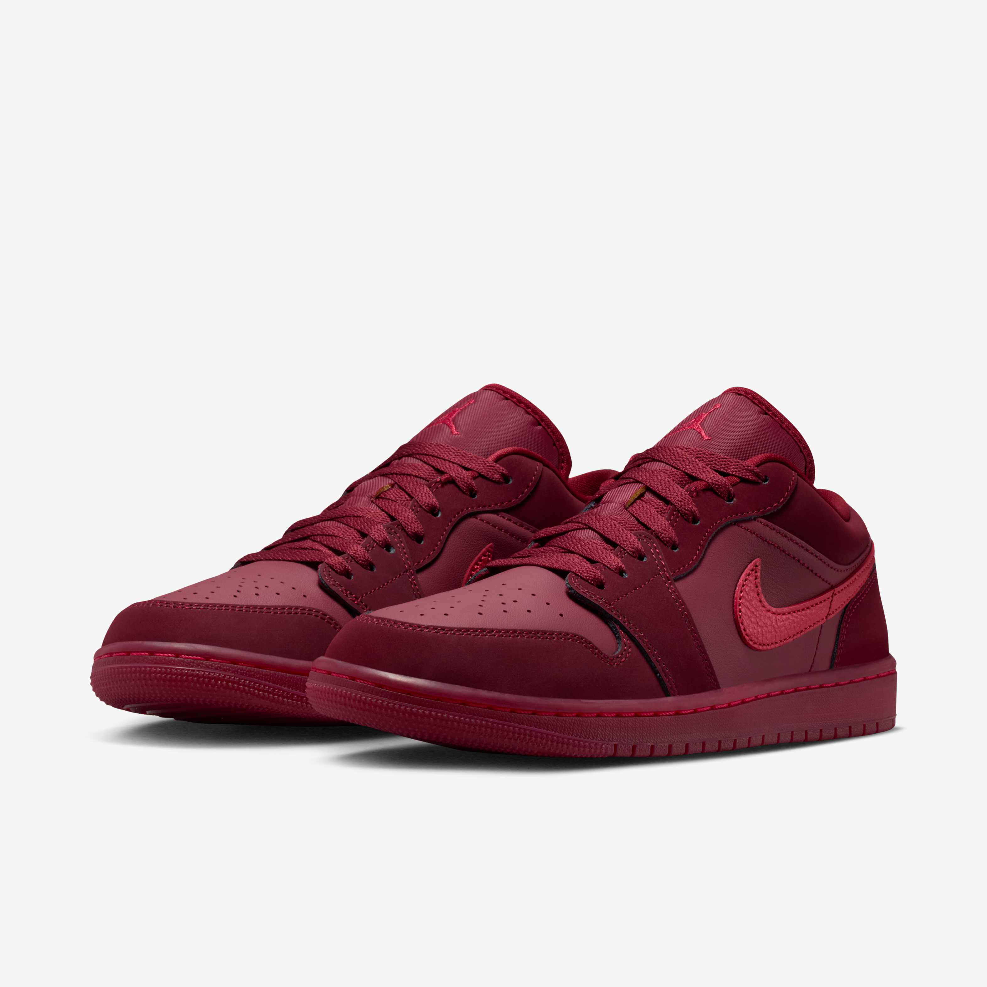 Air Jordan 1 Low SE image number 4