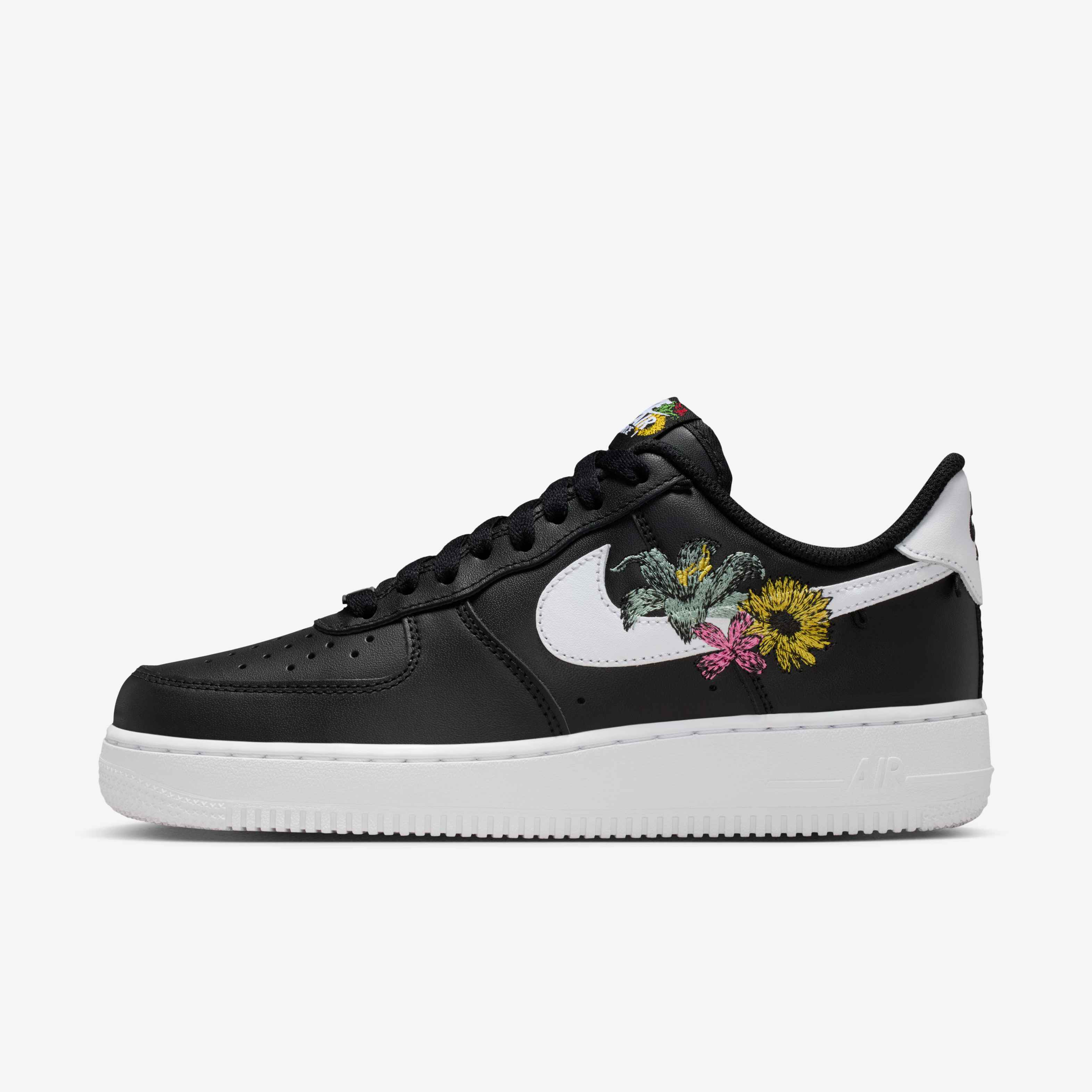 Nike Air Force 1 '07 Premium 'Flowers' image number 0