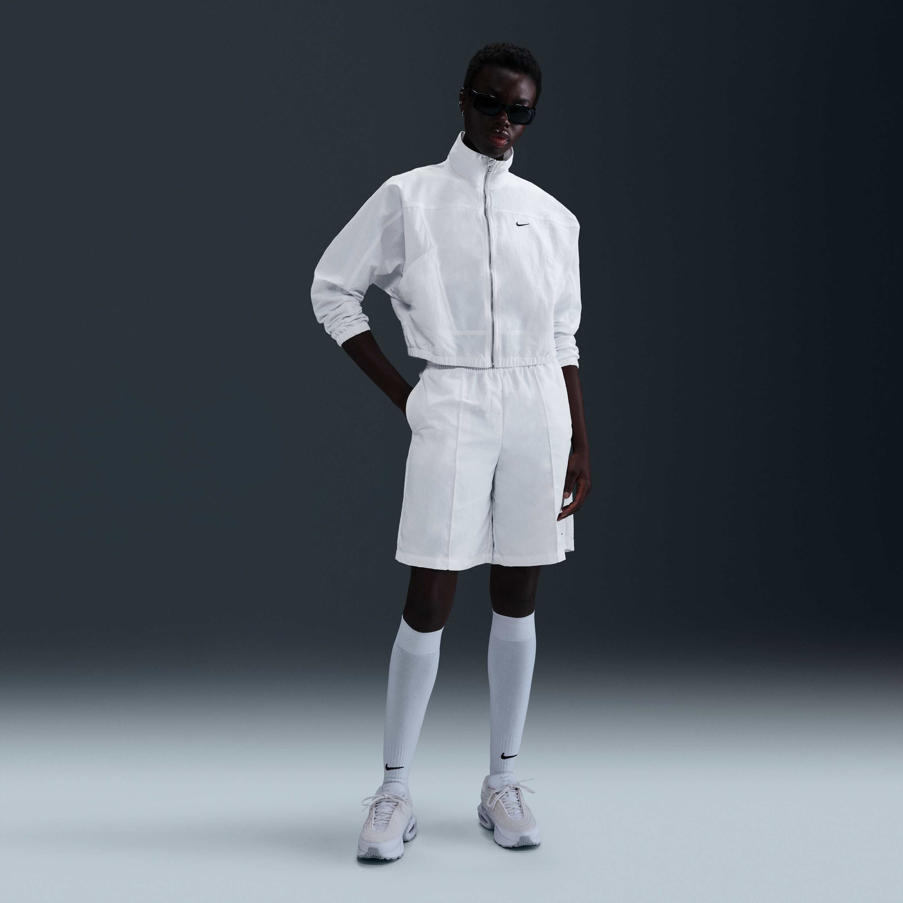 نايكي سبورتسوير ايفريثنج ووفنز image number 0