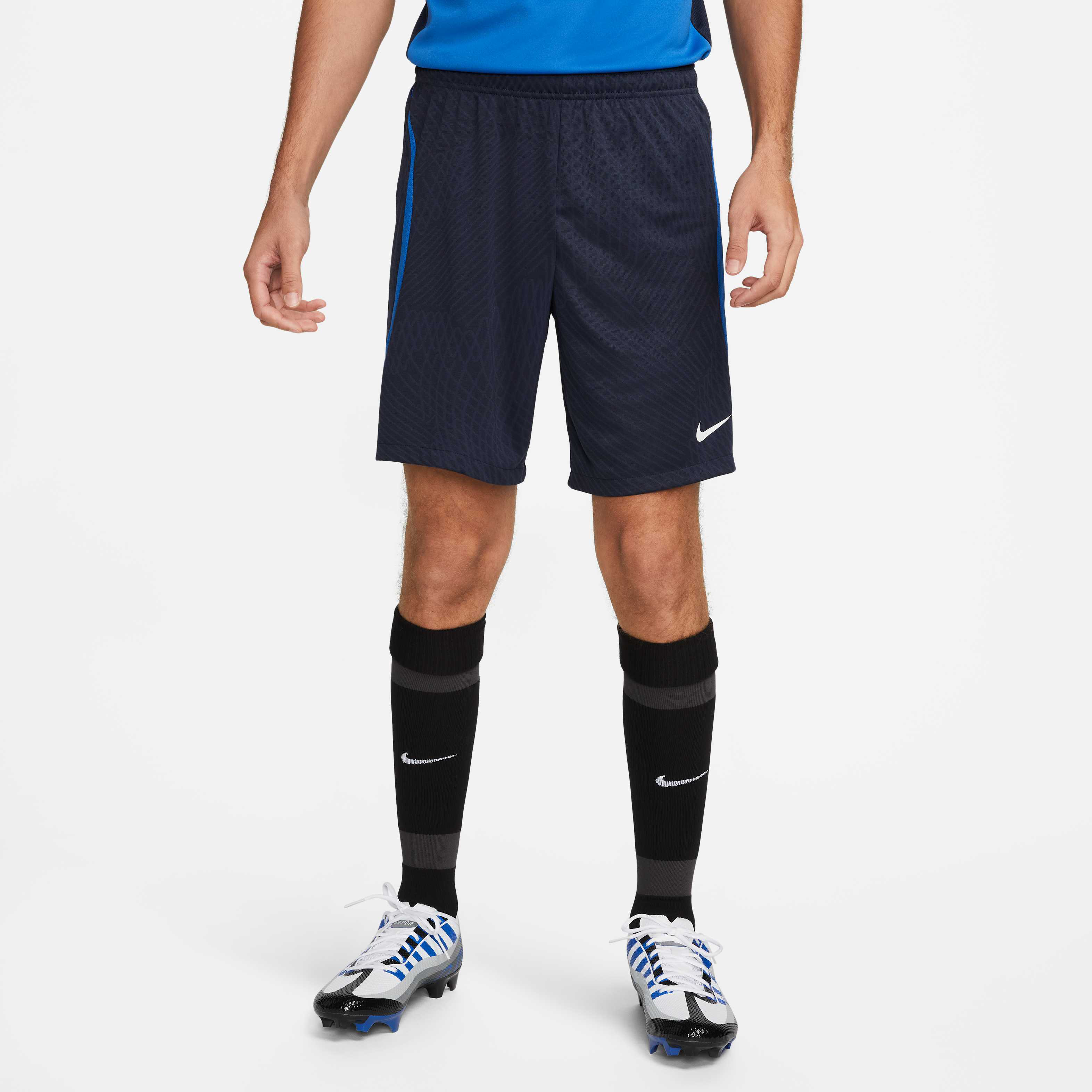 Nike Dri-FIT Strike image number 0