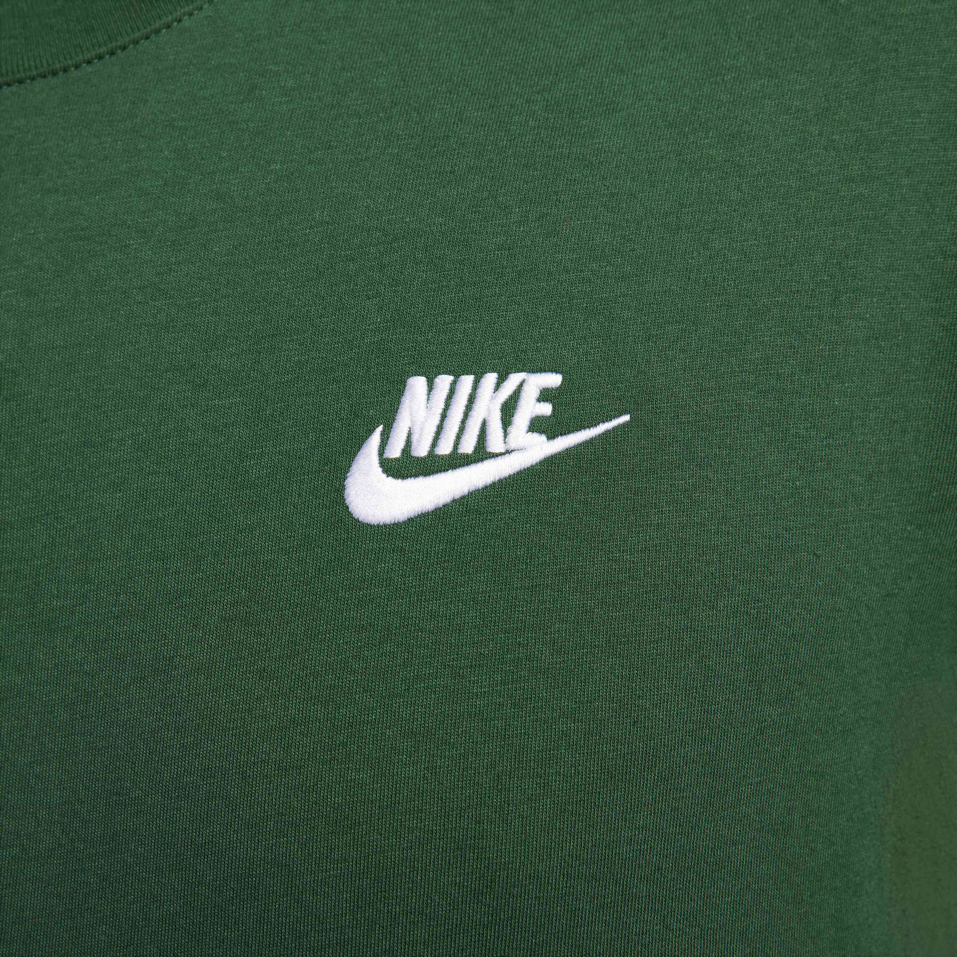 Nike Sportswear Club image number 3