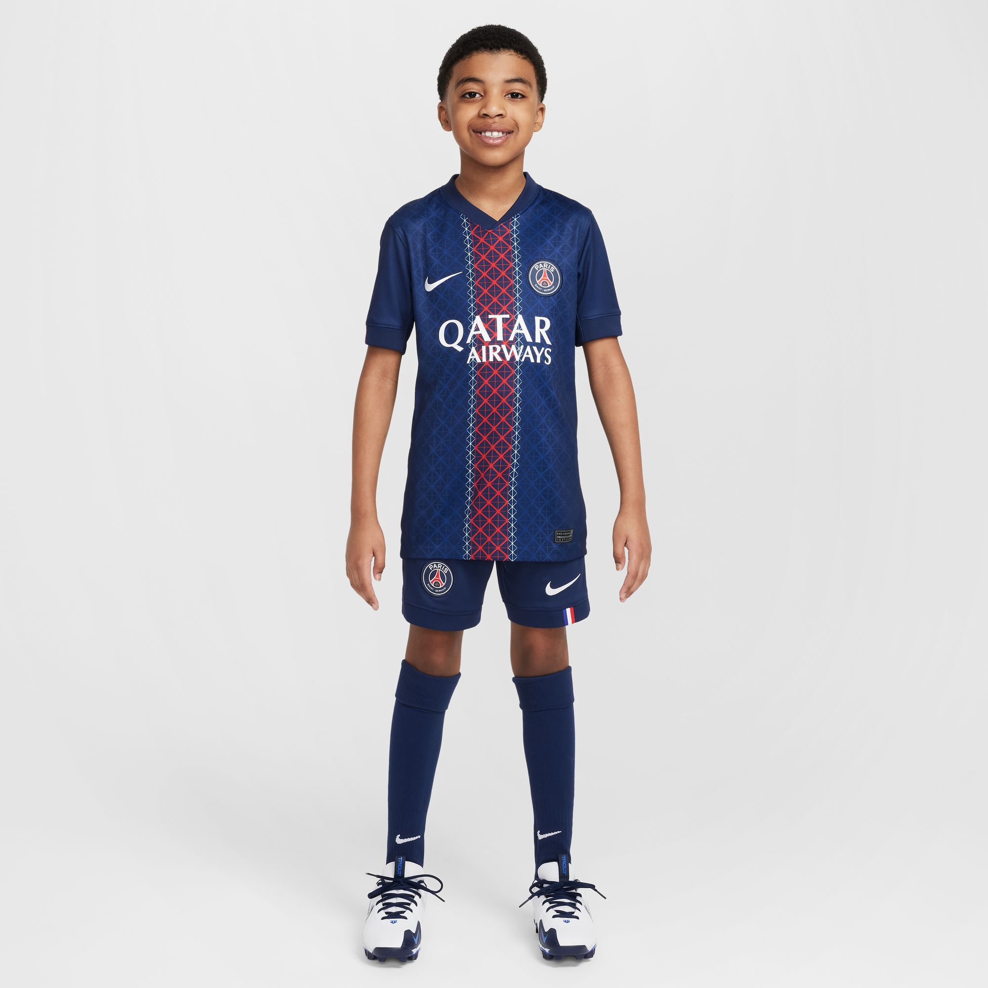 Buy Paris Saint-Germain 2025/26 Stadium Home Older Kids