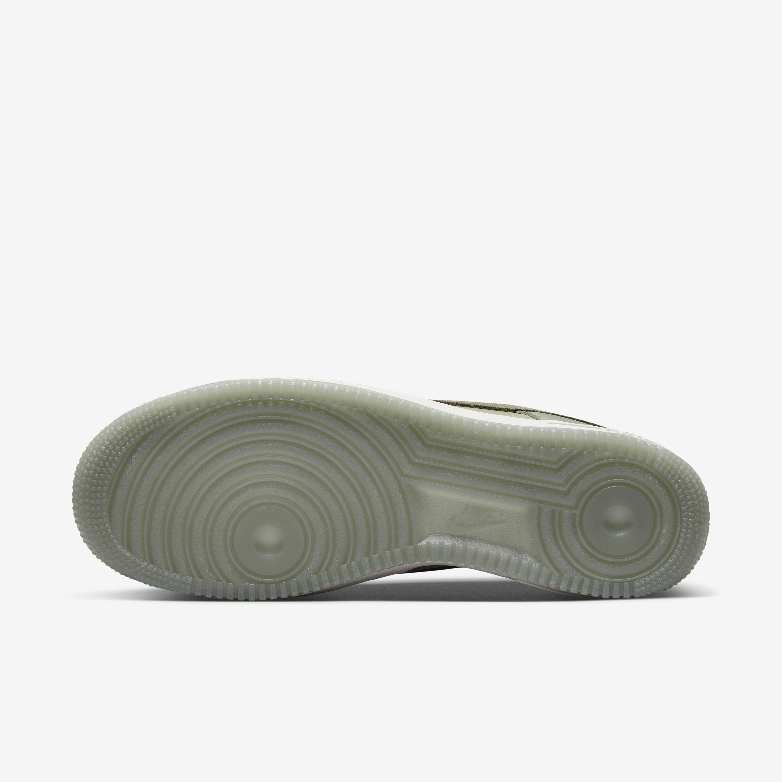 Nike Air Force 1 '07 LV8 image number 1