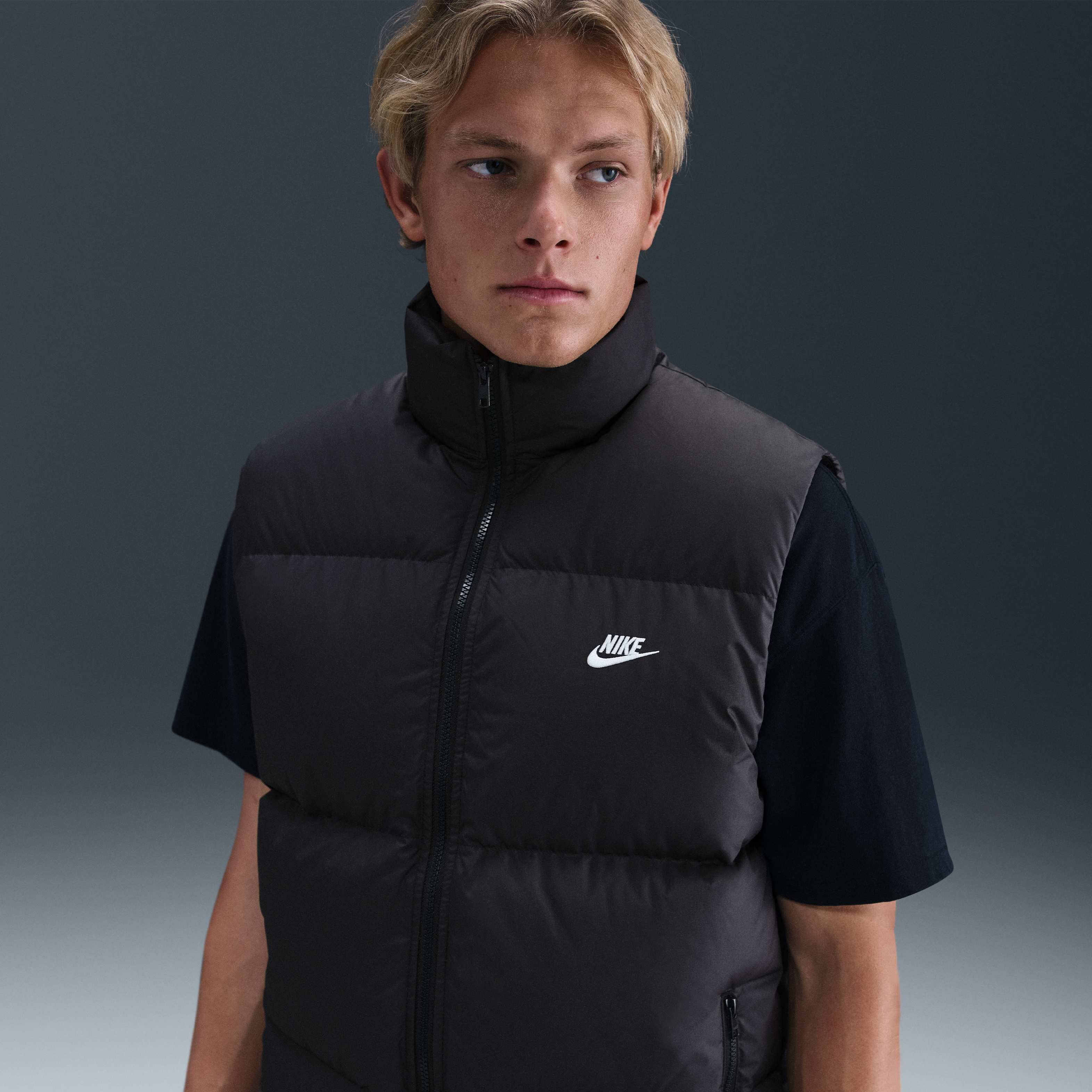 Nike Sportswear Club image number 0