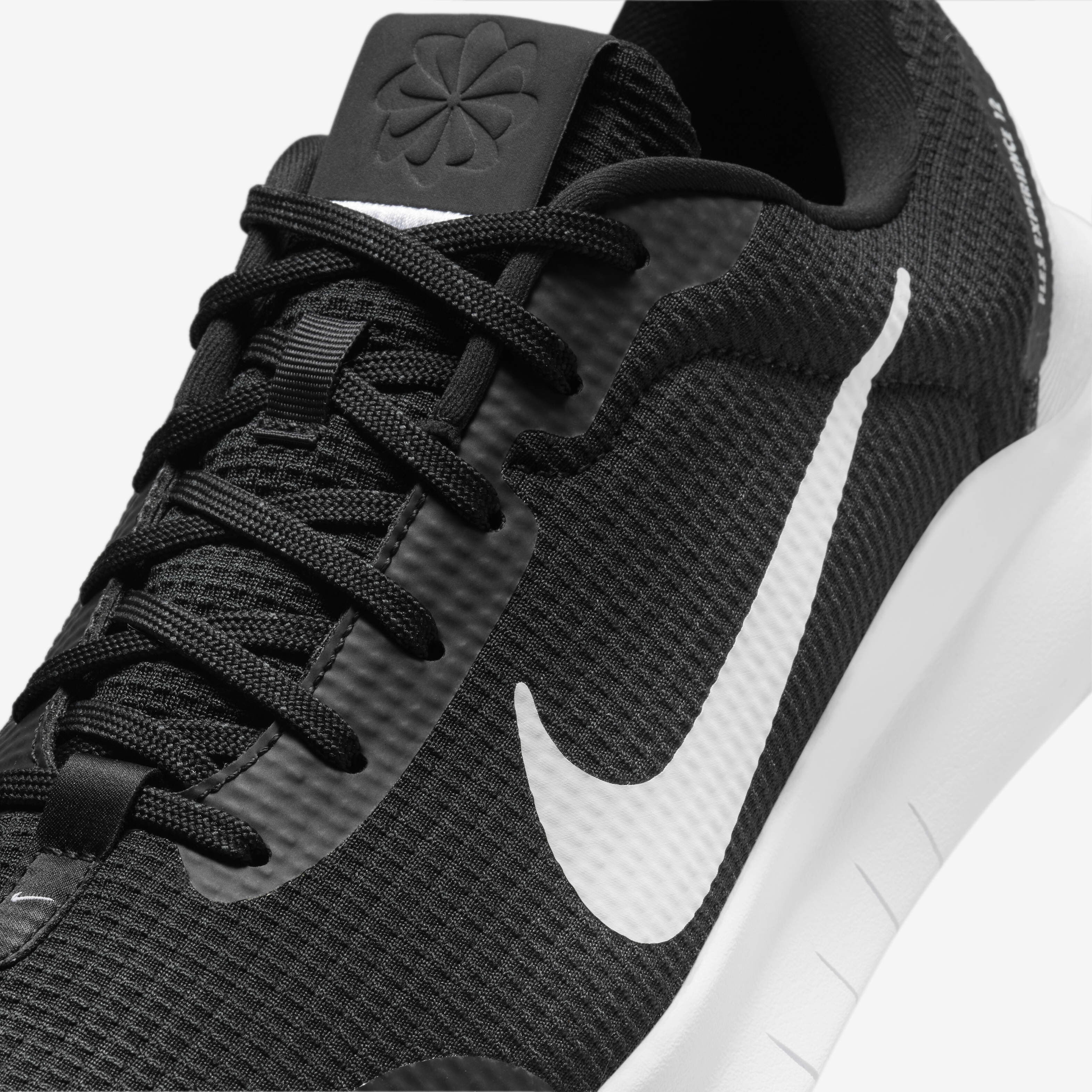Nike flex contact mens shoes hotsell