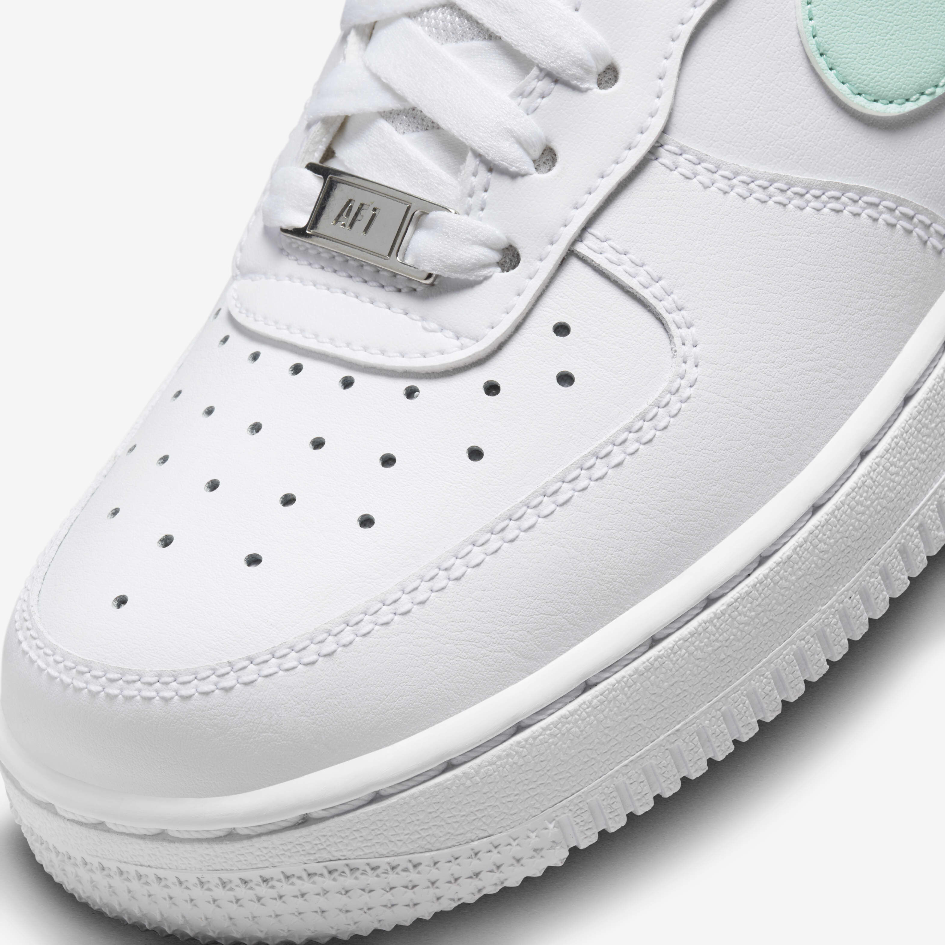 Nike Air Force 1 '07 image number 6