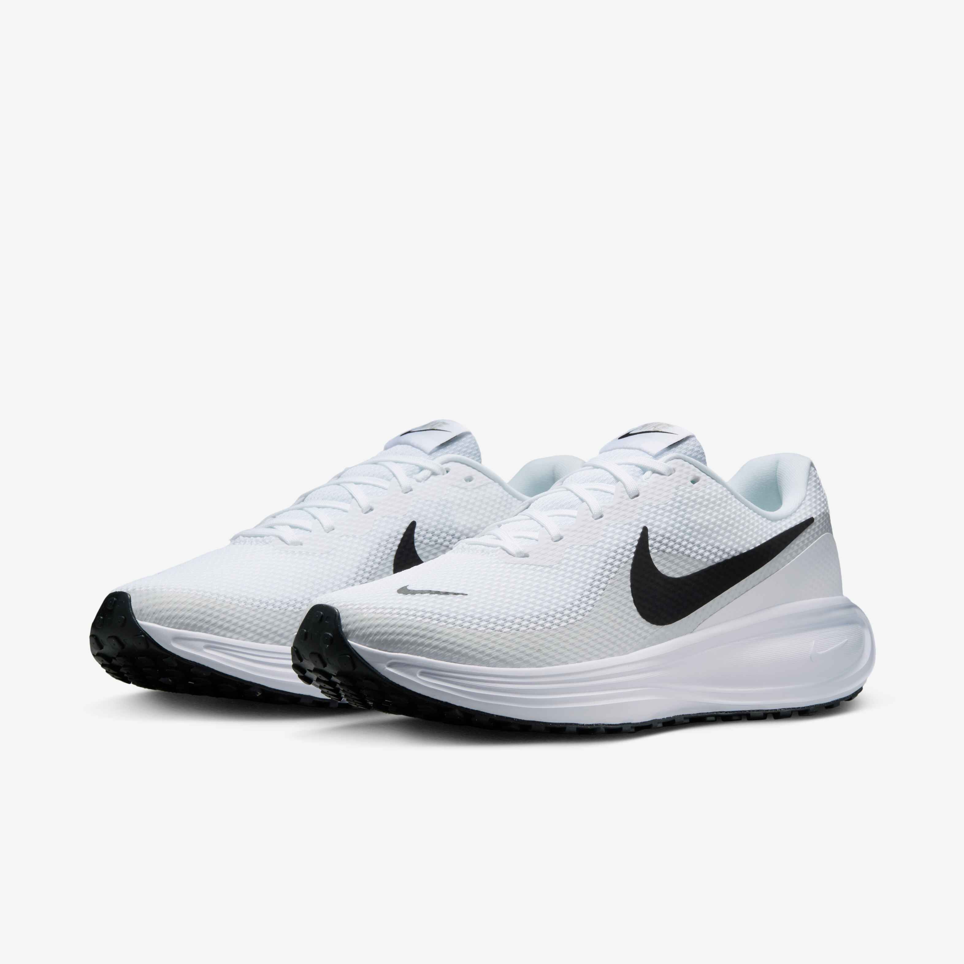 Nike Revolution 8 image number 4