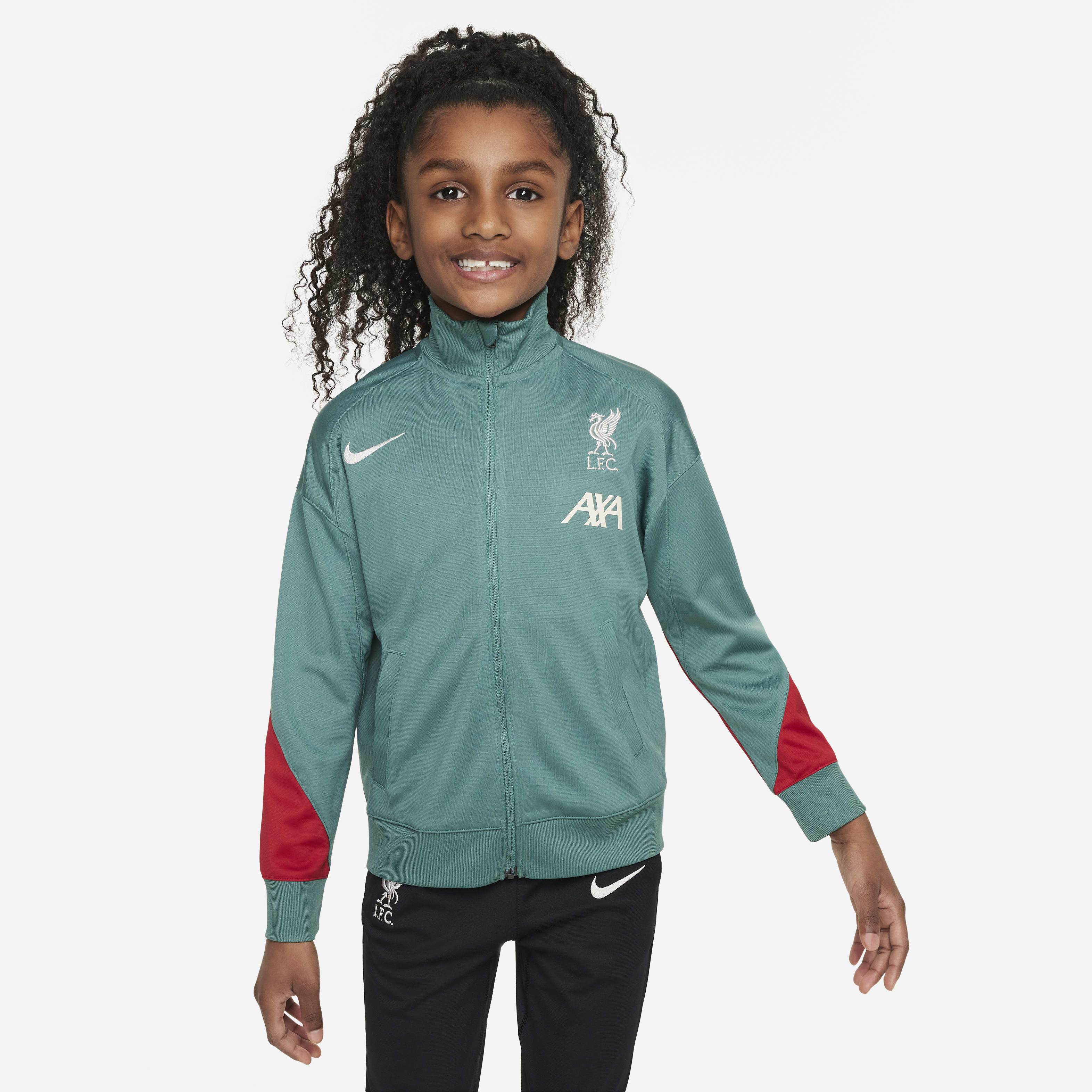 ليفربول سترايك image number 2