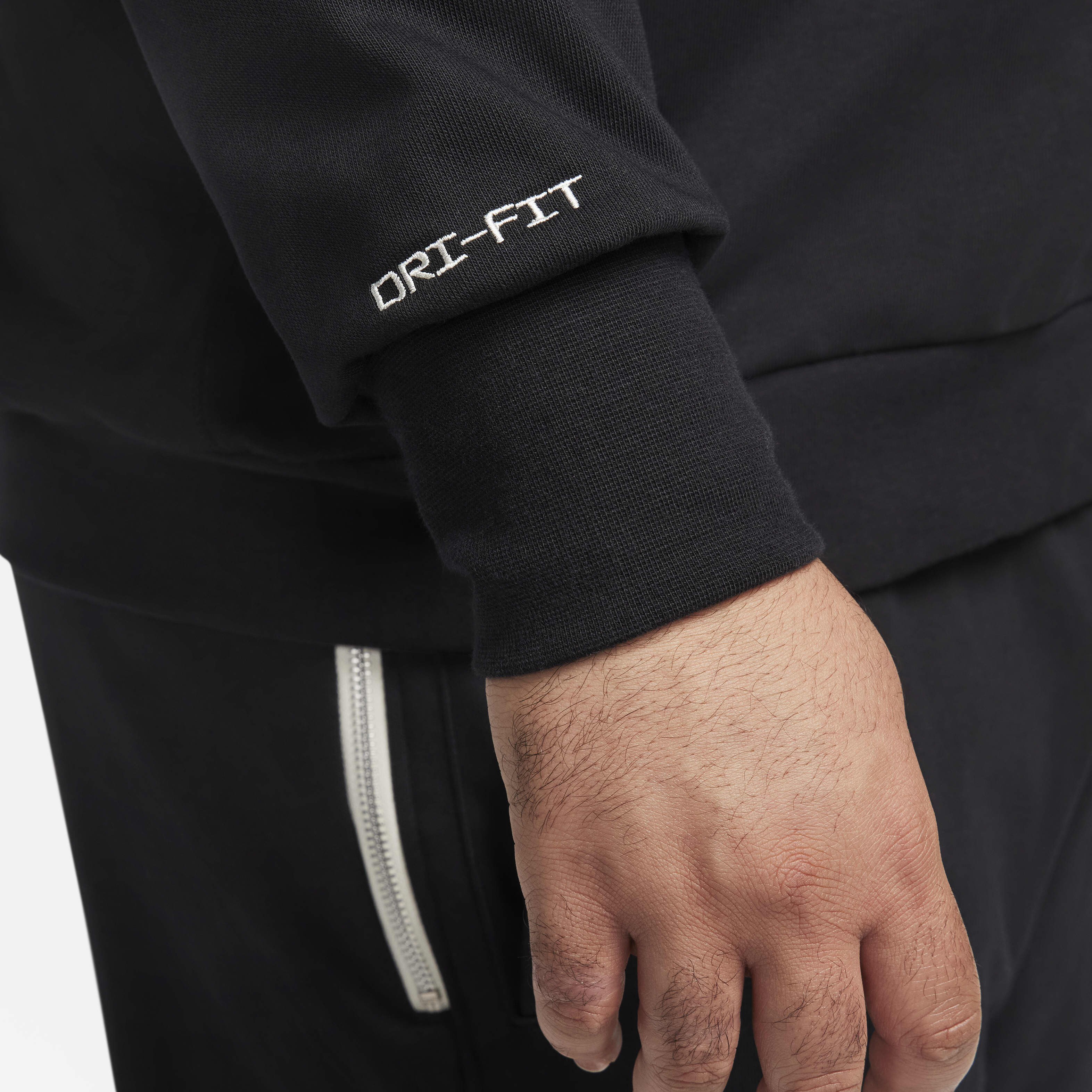 جيانيس ستاندرد ايشيو image number 10