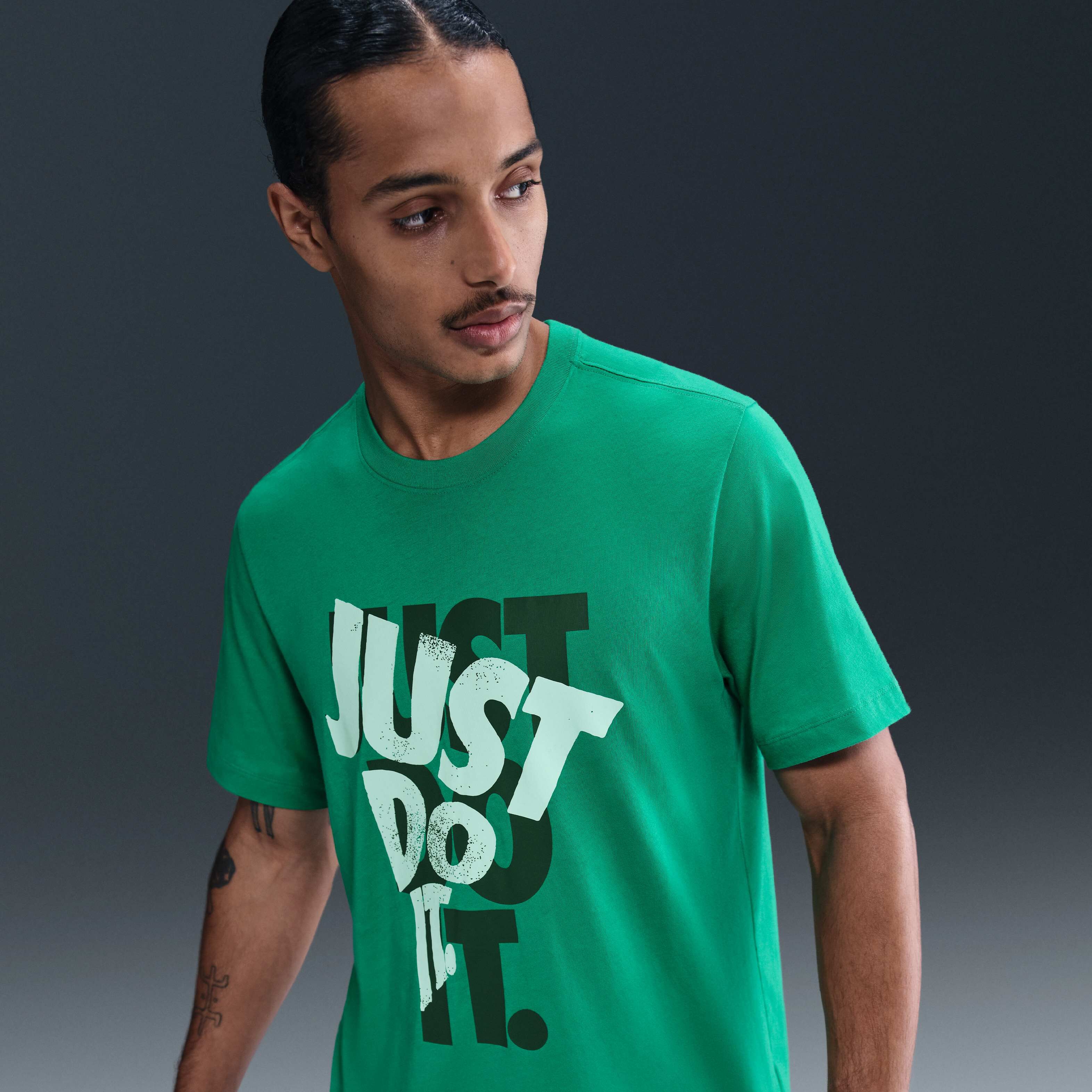 Nike Sportswear image number 0