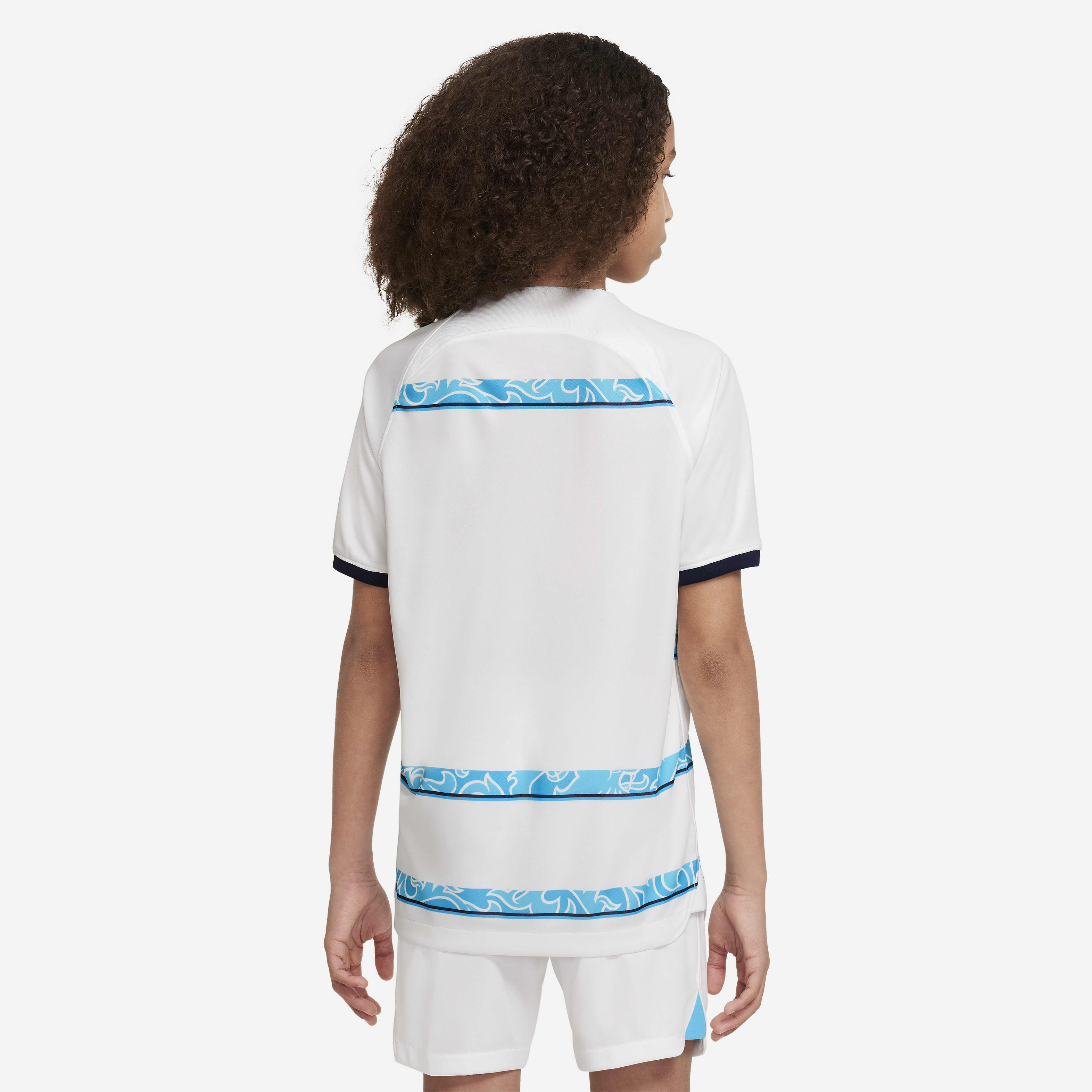 Chelsea F.C. 2022/23 Stadium Away image number 1
