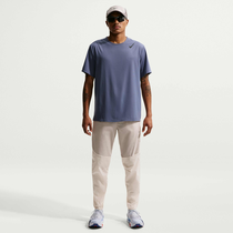 نايكي سترايد