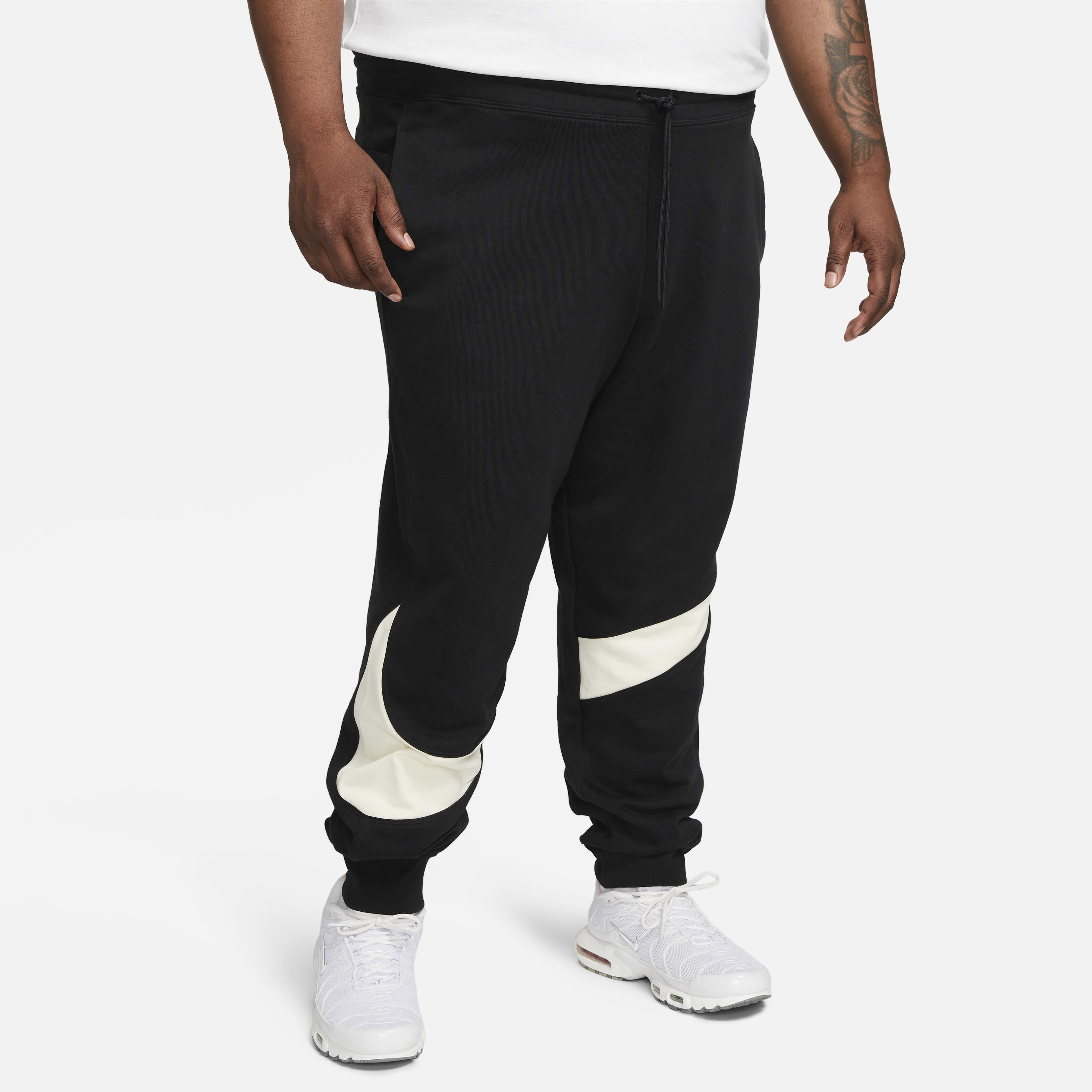 Buy Nike Swoosh Men s Fleece Trousers Nike Qatar Official
