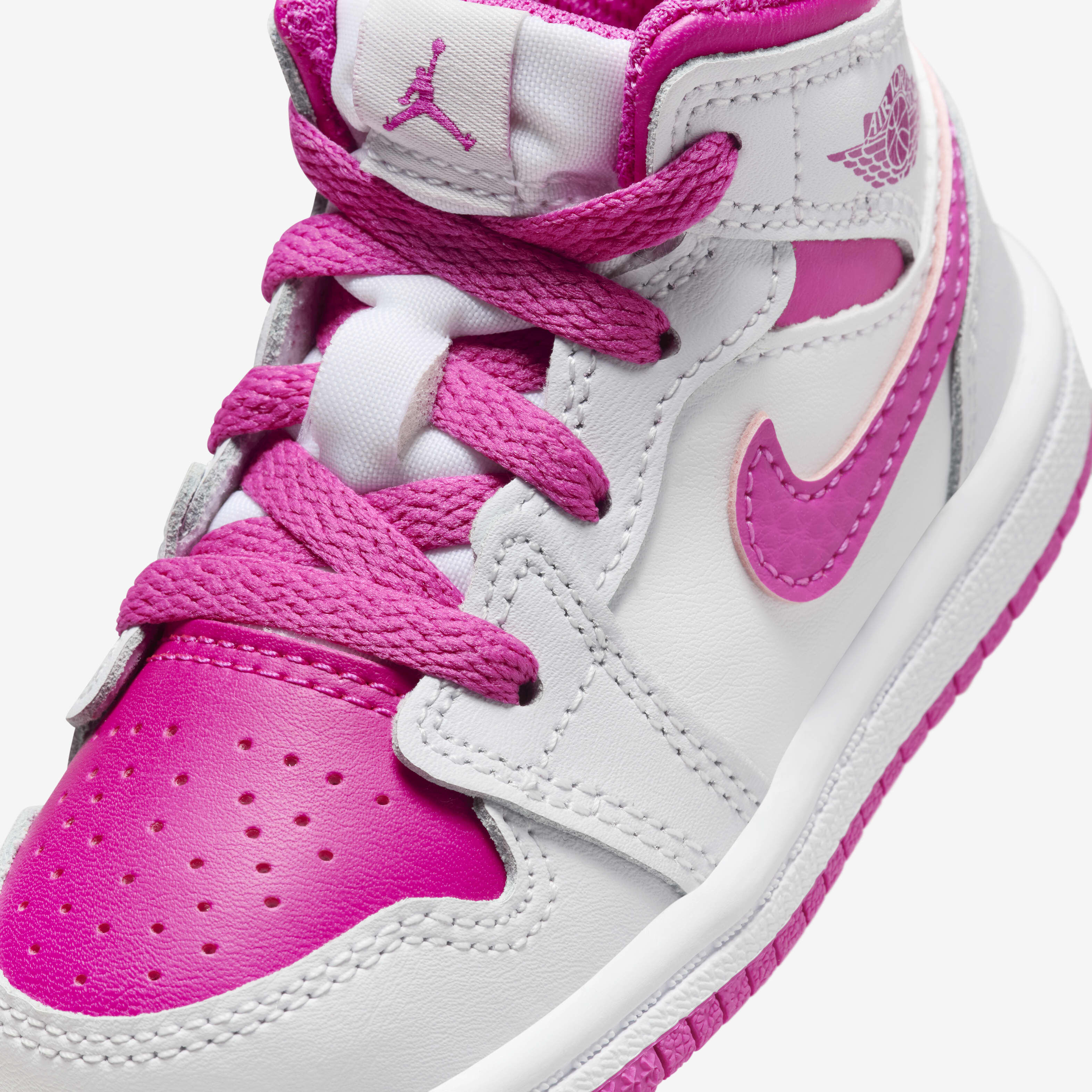 جوردن 1 ميد image number 6