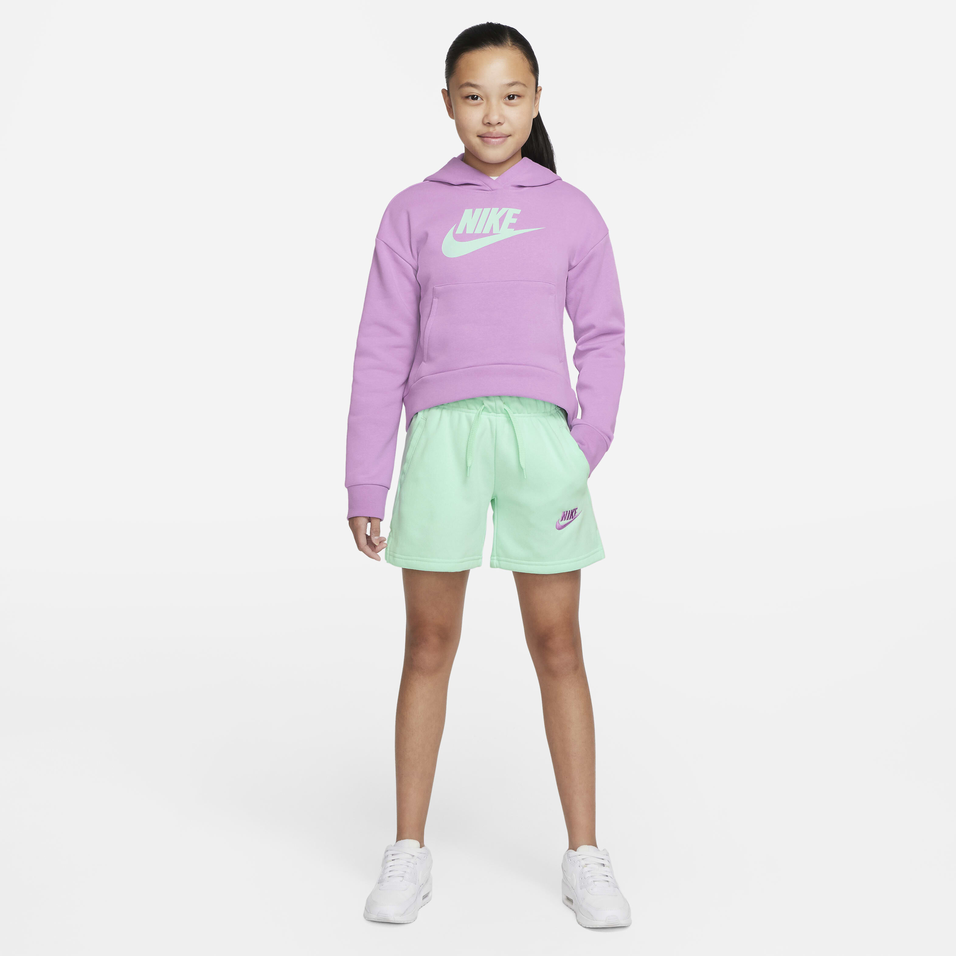 نايكي سبورتسوير كلوب image number 5