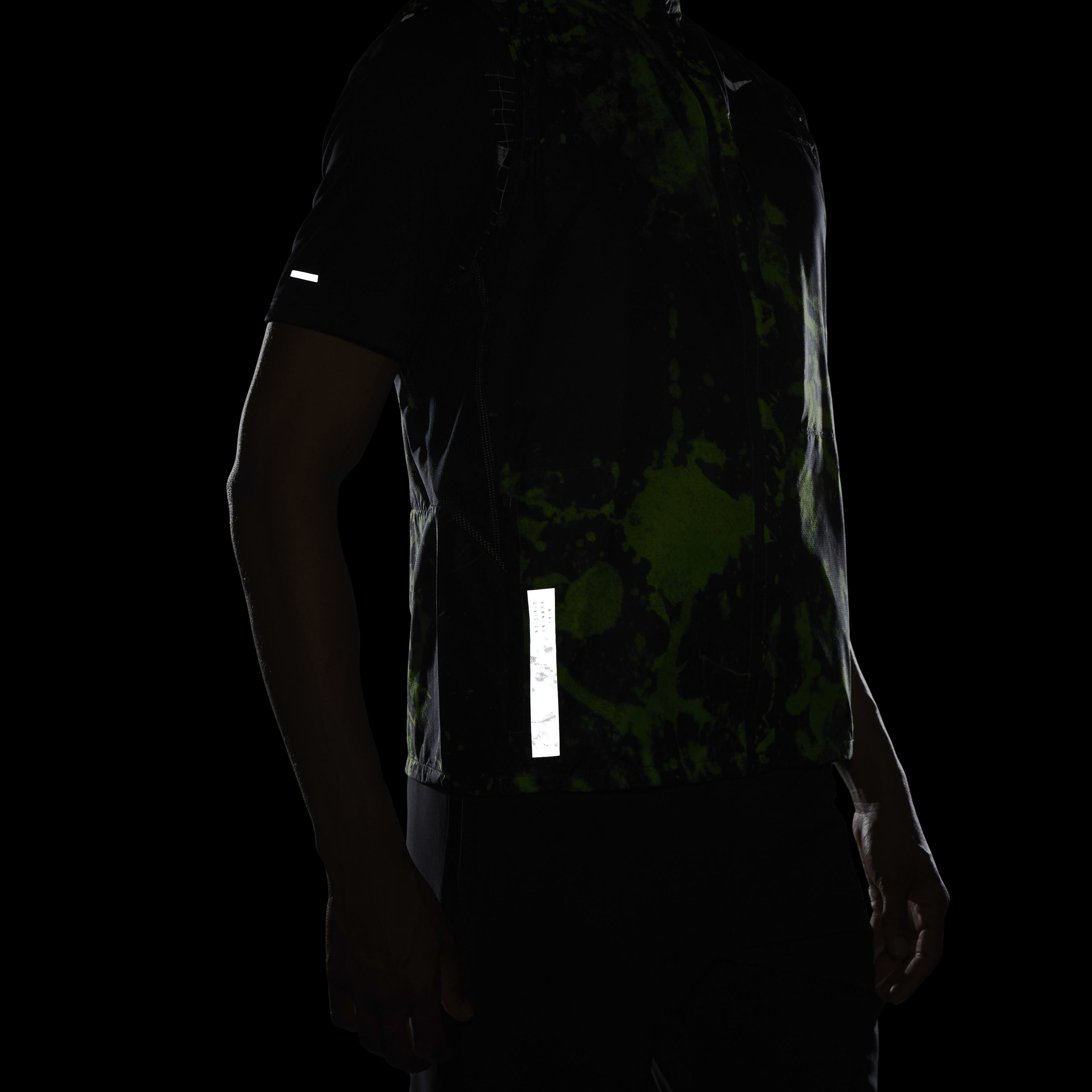 Nike Repel Run Division image number 10