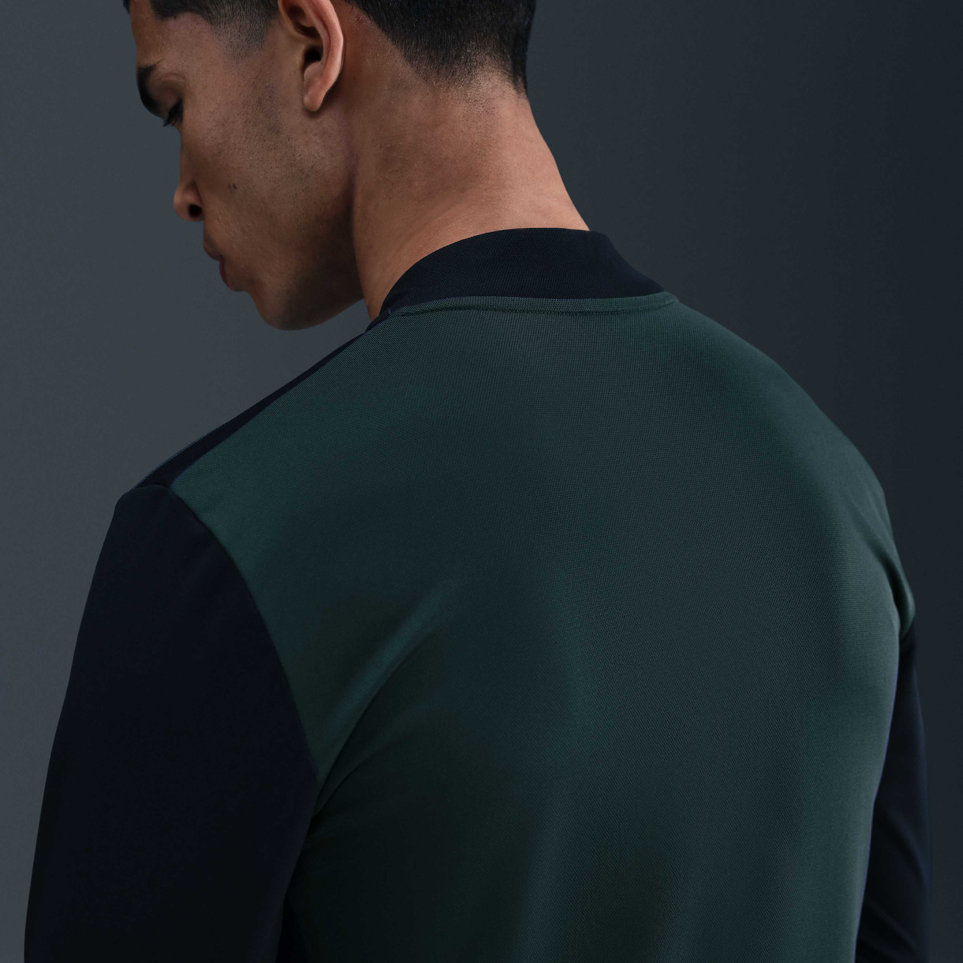 نايكي أكاديمي image number 2