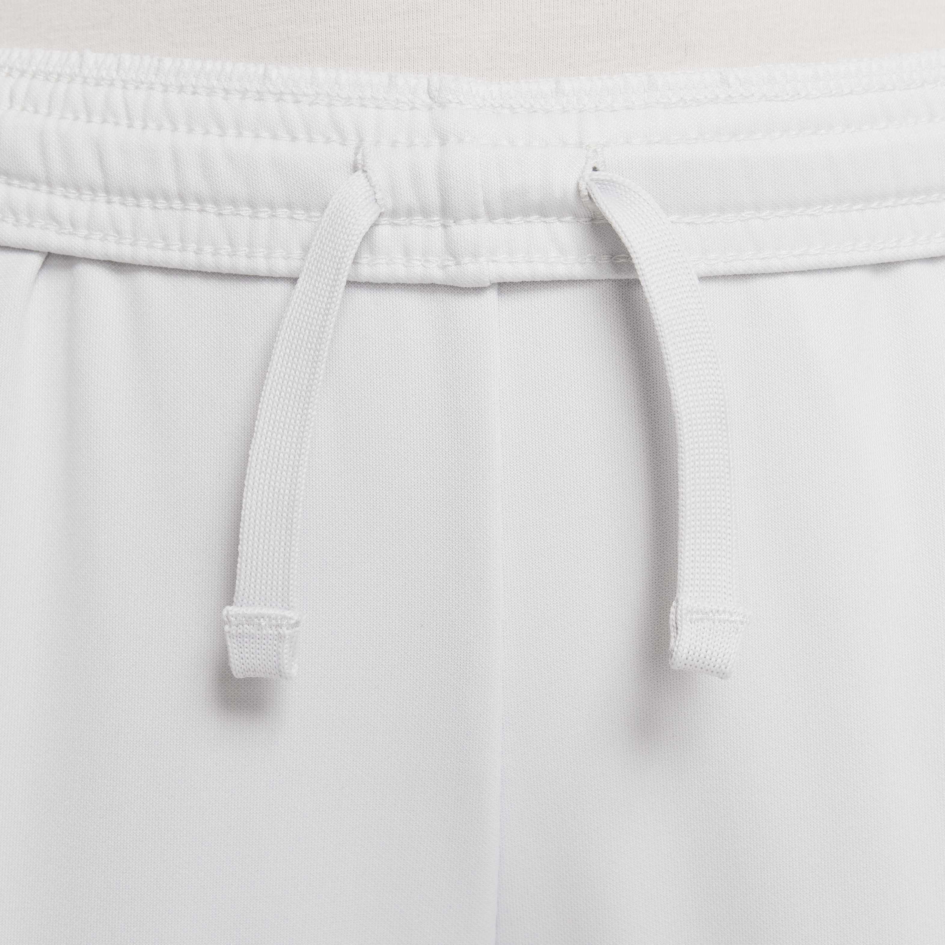 Nike Academy image number 2