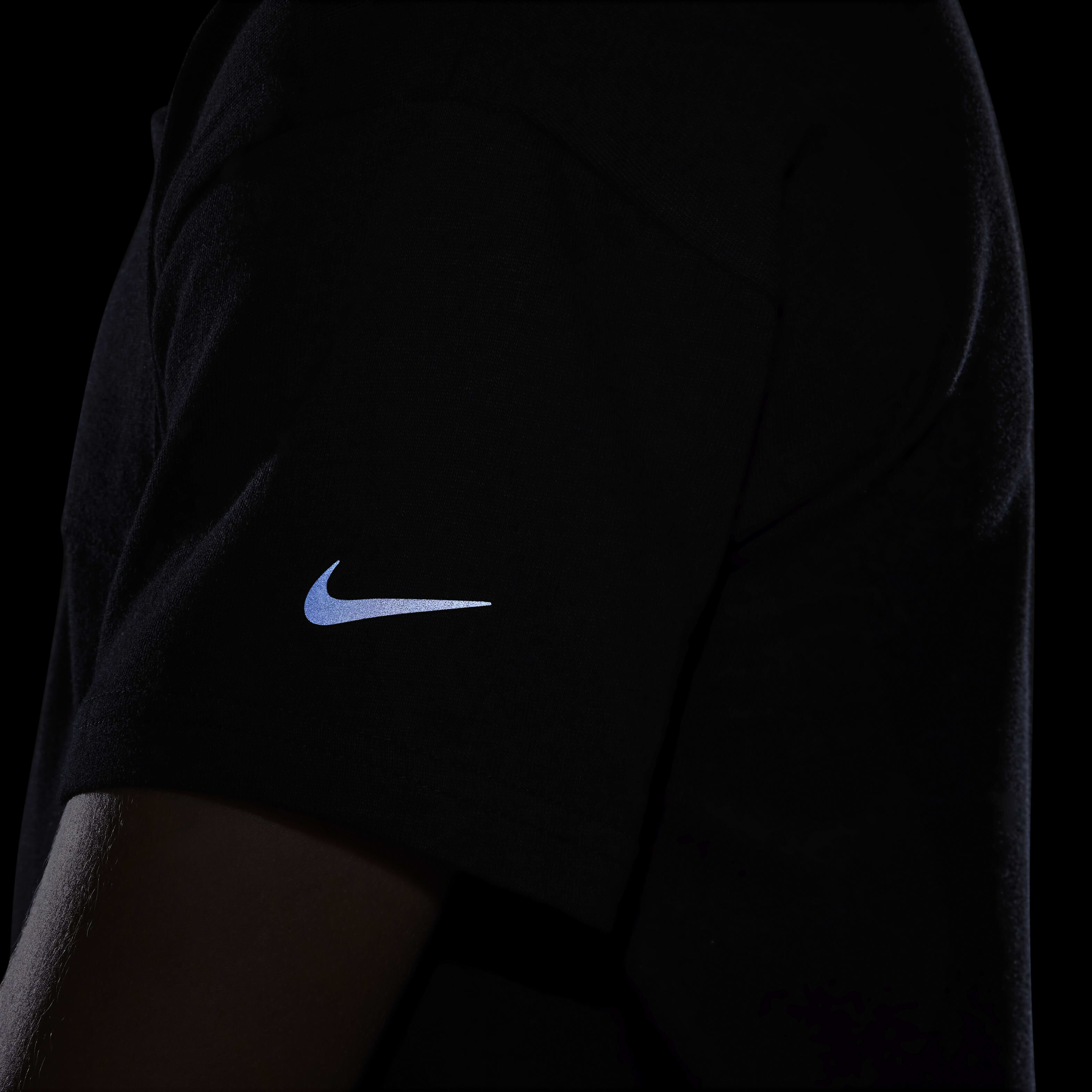 نايكي سبورتسوير سيتي يوتيليتي image number 6