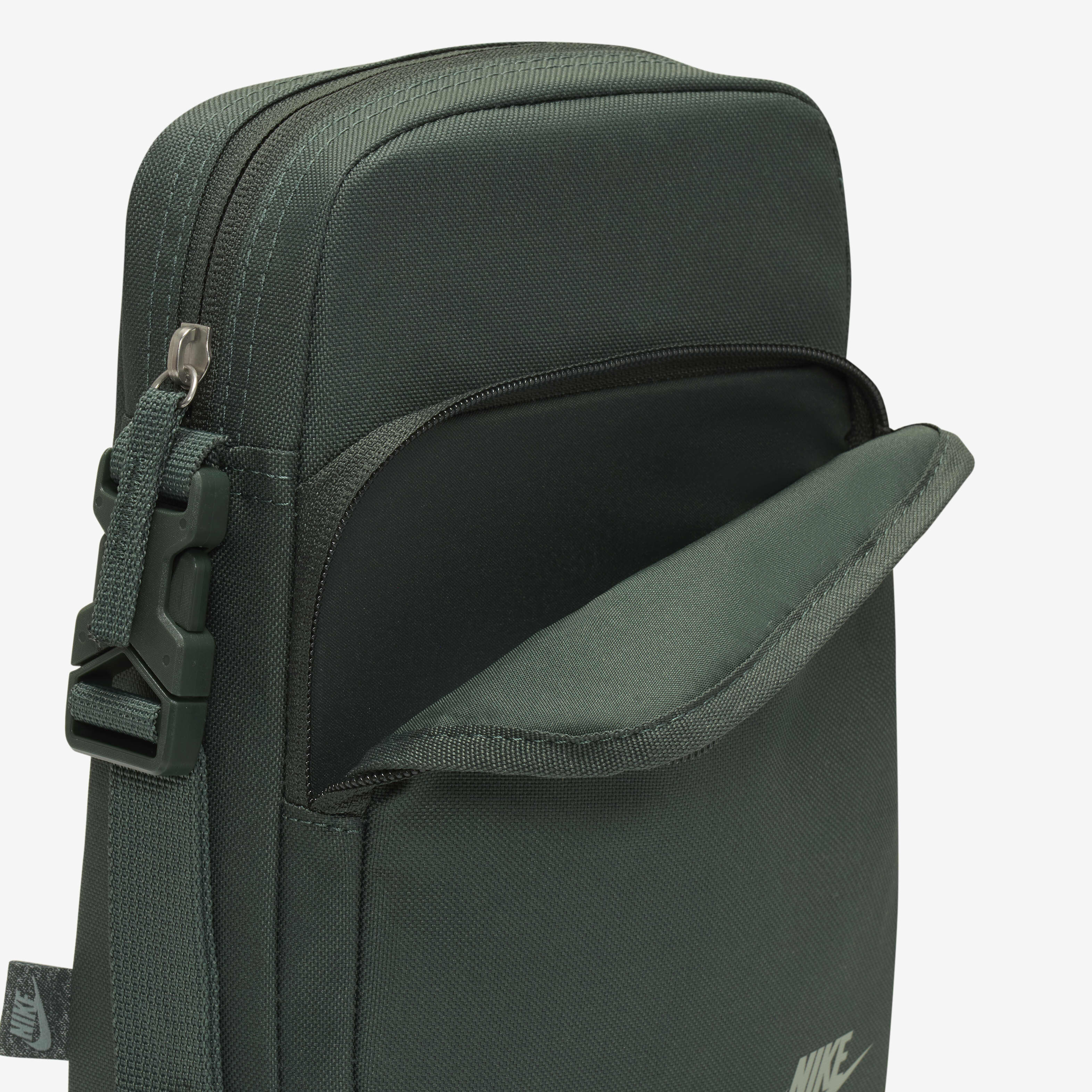 Buy Nike Heritage Cross Body Bag 4L Nike Qatar Official