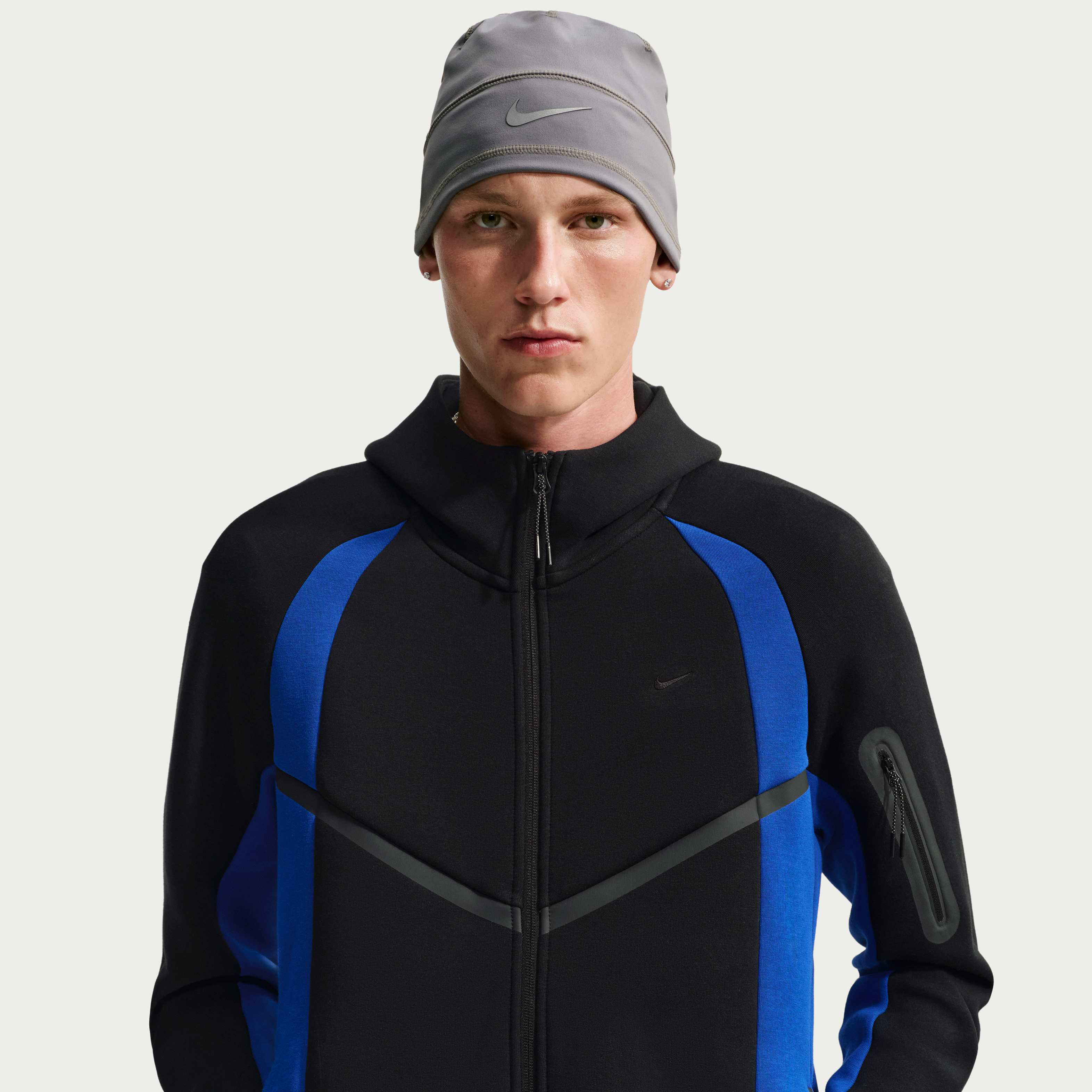 Nike Tech image number 0