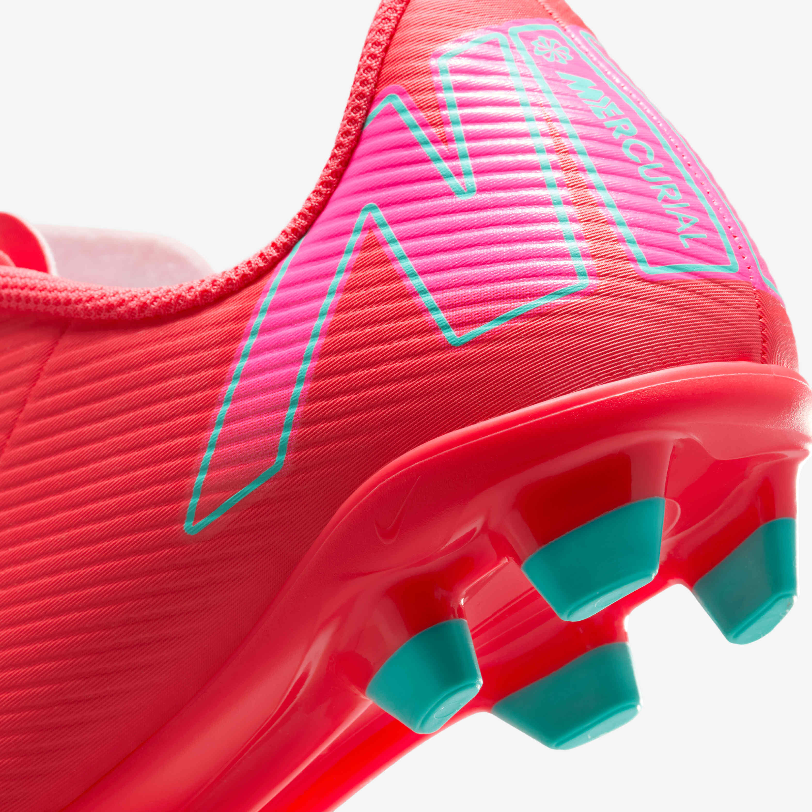 Nike Jr. Mercurial Vapor 16 Club image number 8