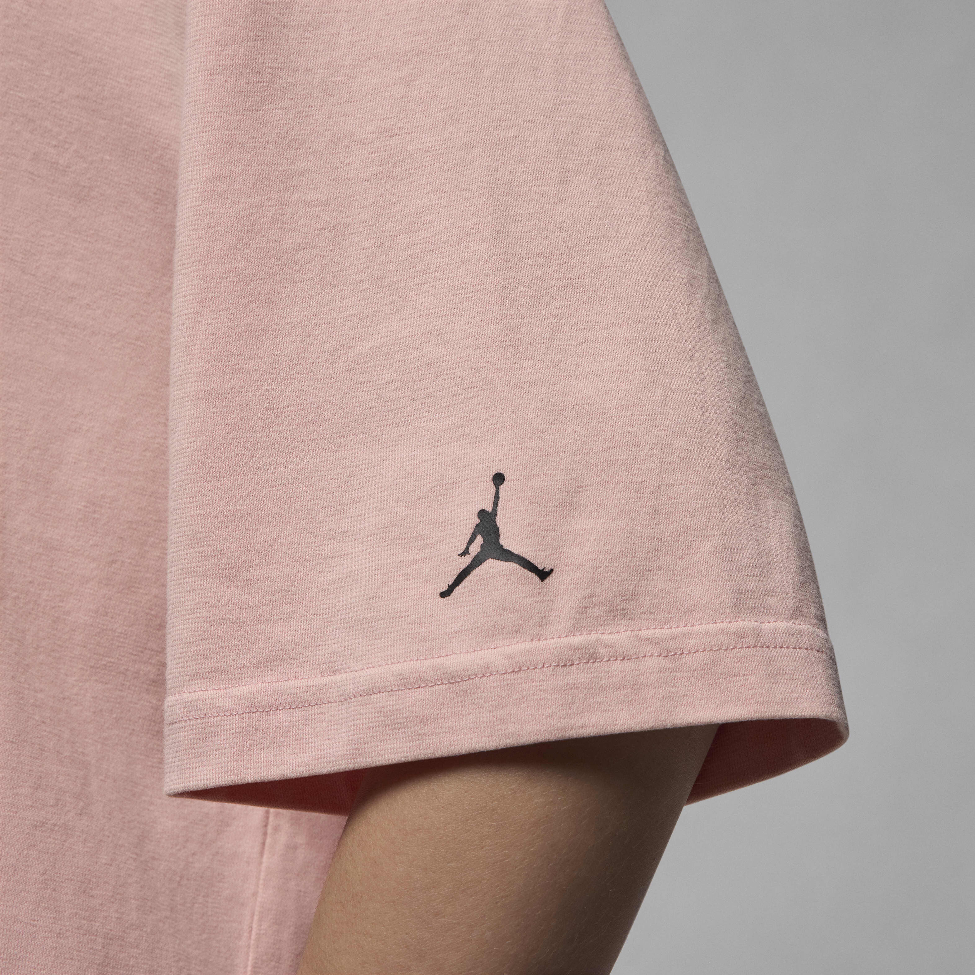 ദ്ദി ˉ͈̀꒳ˉ͈́ )✧{ぎゃふん} Buy Jordan Women's Oversized Graphic T-Shirt - Pink Glaze