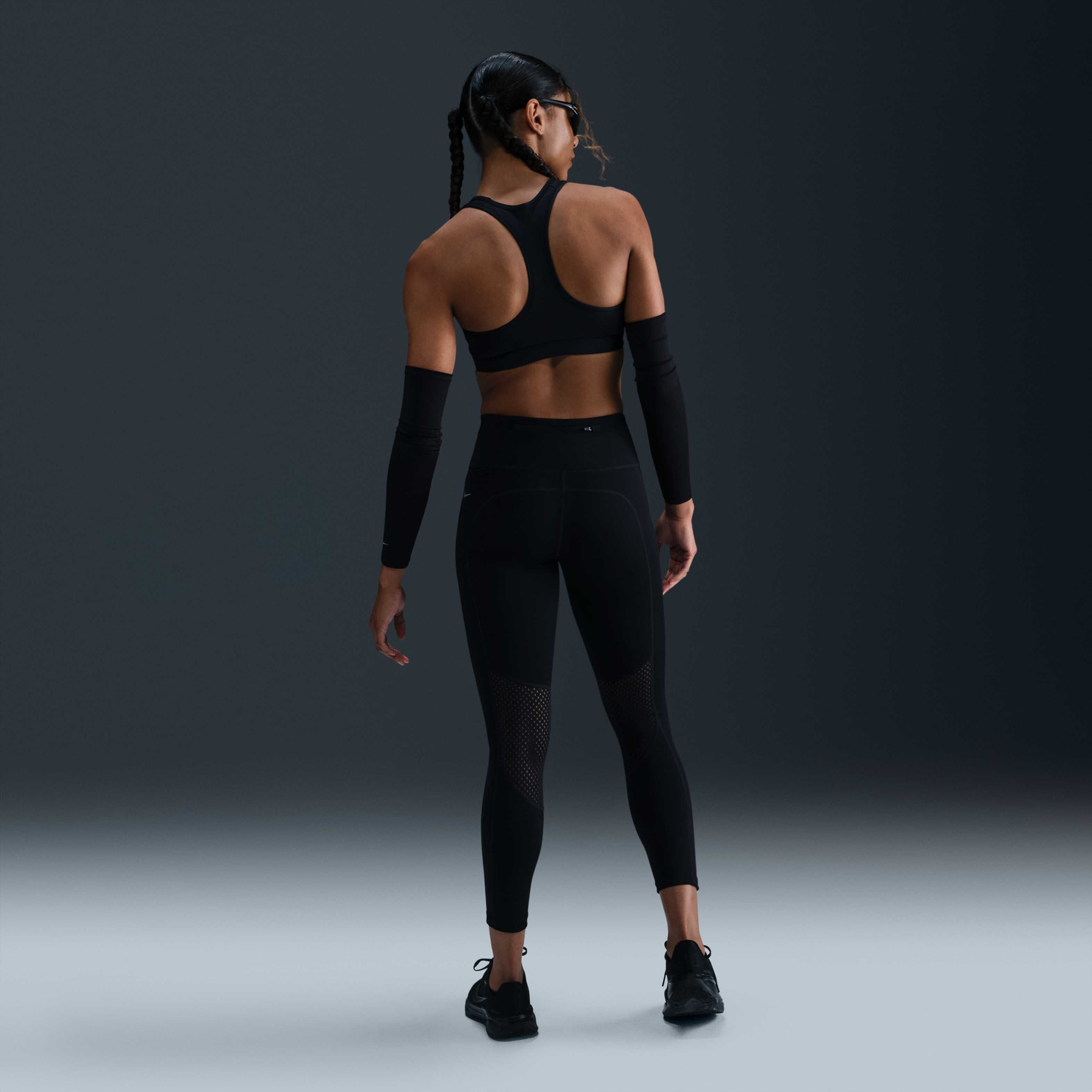 Nike Fast image number 3